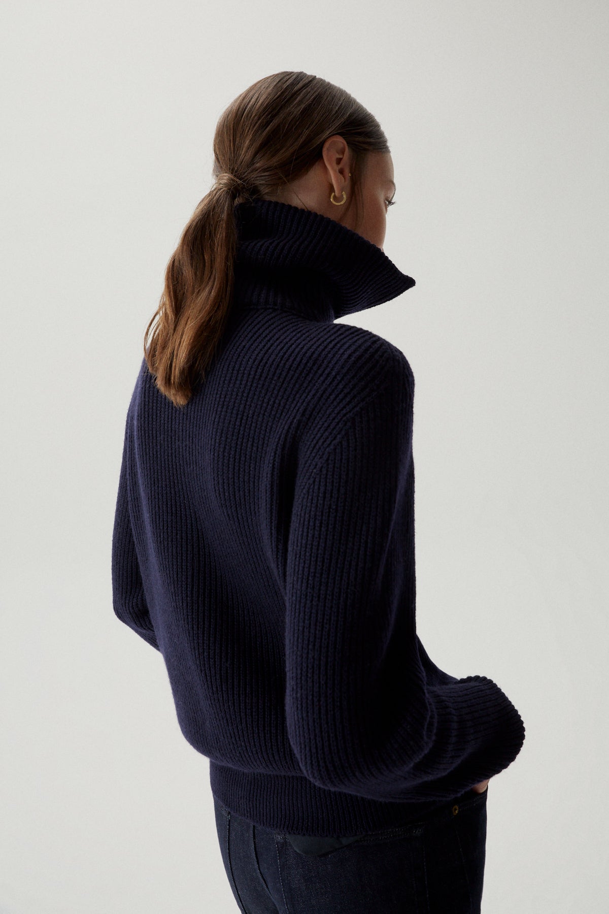 the merino wool half zip sweater oxford blue