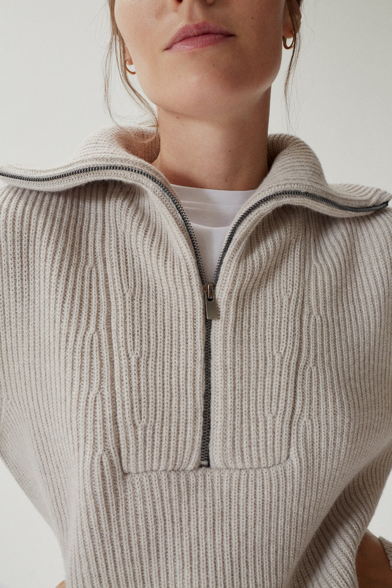 Greige | The Merino Wool Half-zip Sweater