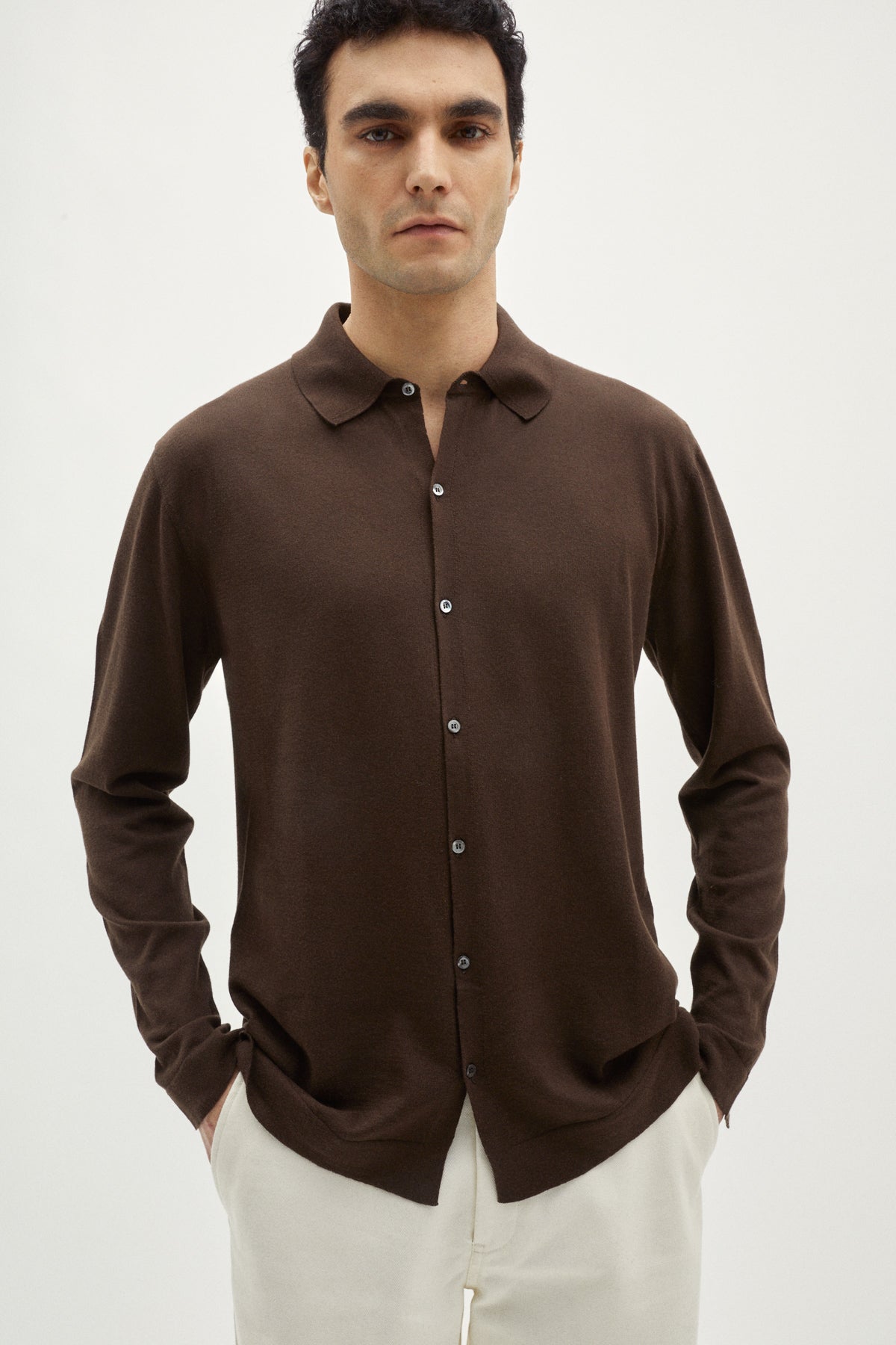 the organic cotton knit shirt mocha brown