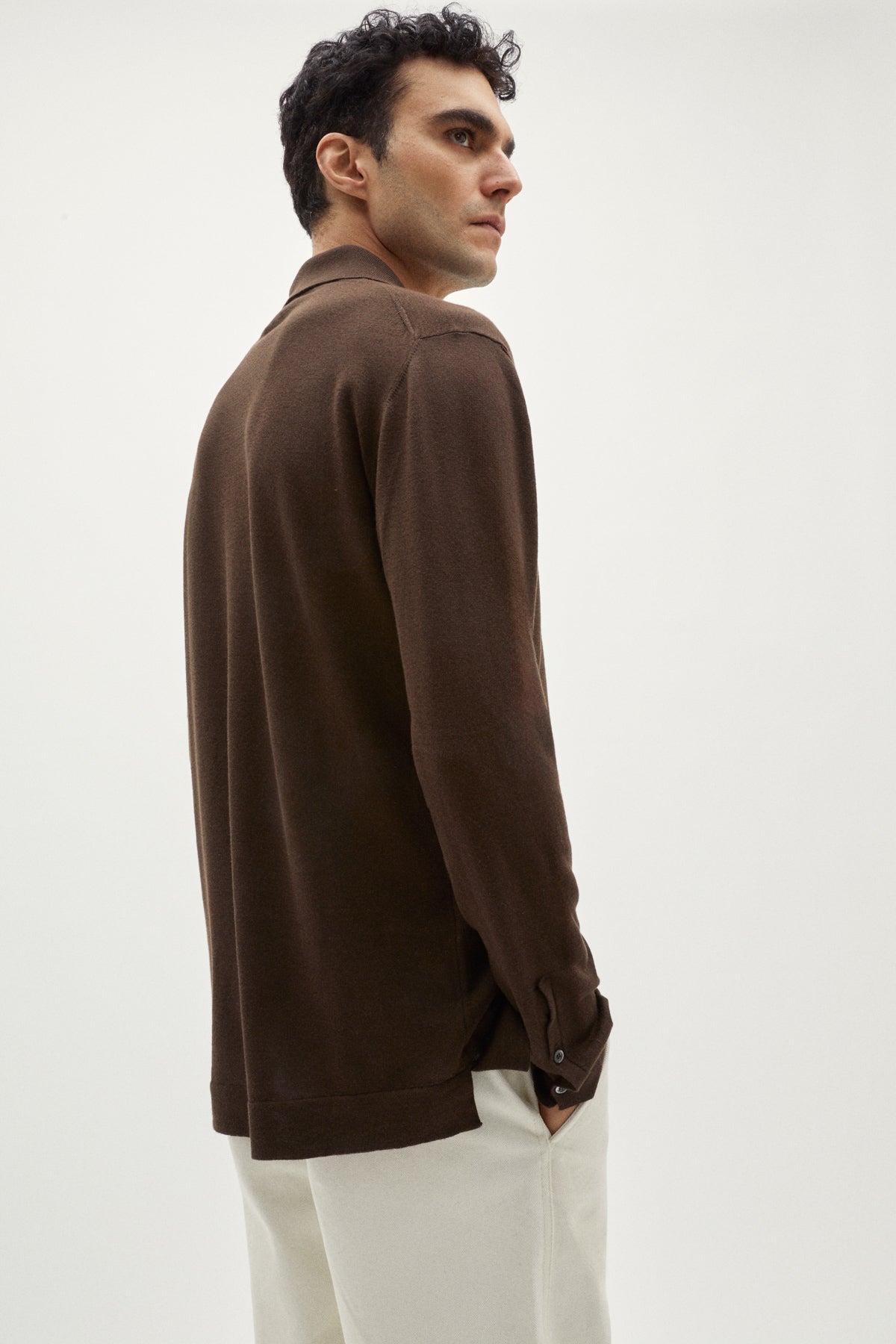 the organic cotton knit shirt mocha brown