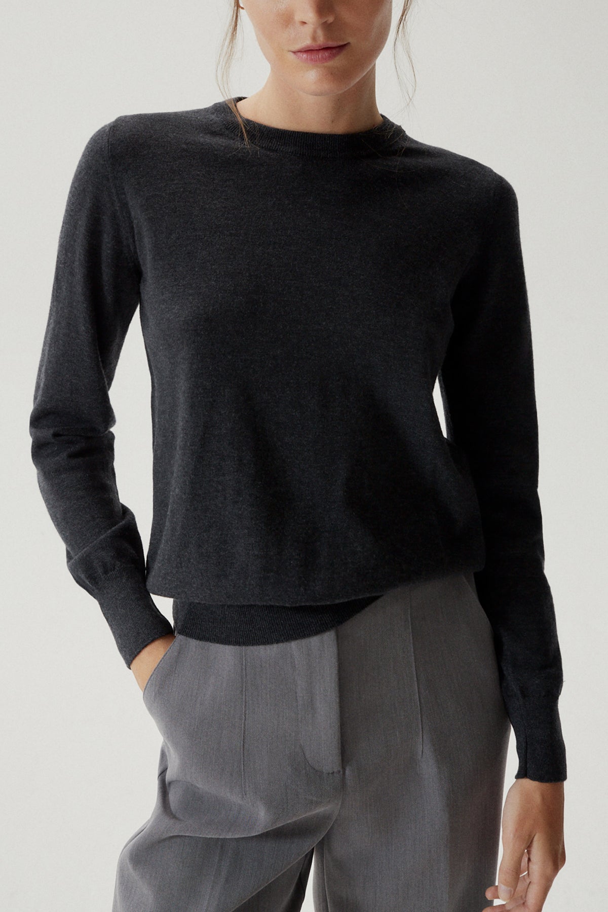 The Ultrasoft Wool Round-Neck - Imperfect Version | Grey