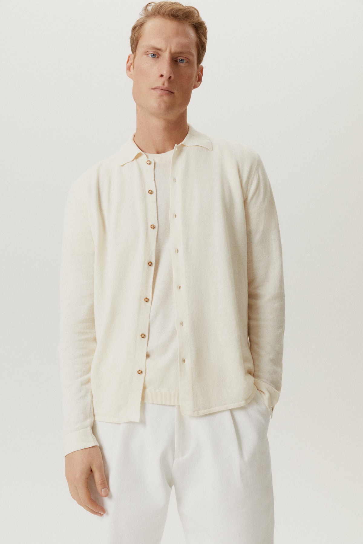 the linen cotton knit shirt milk white