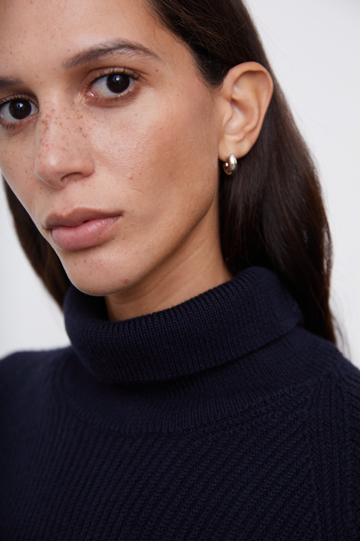 The Merino Wool Cropped High-Neck blue