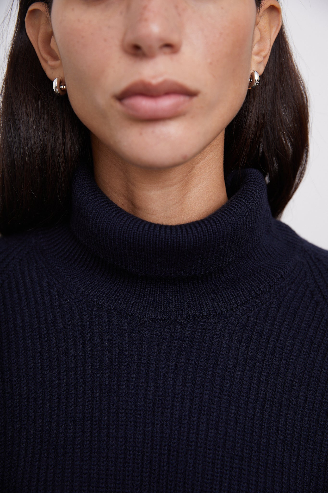 The Merino Wool Cropped High-Neck blue