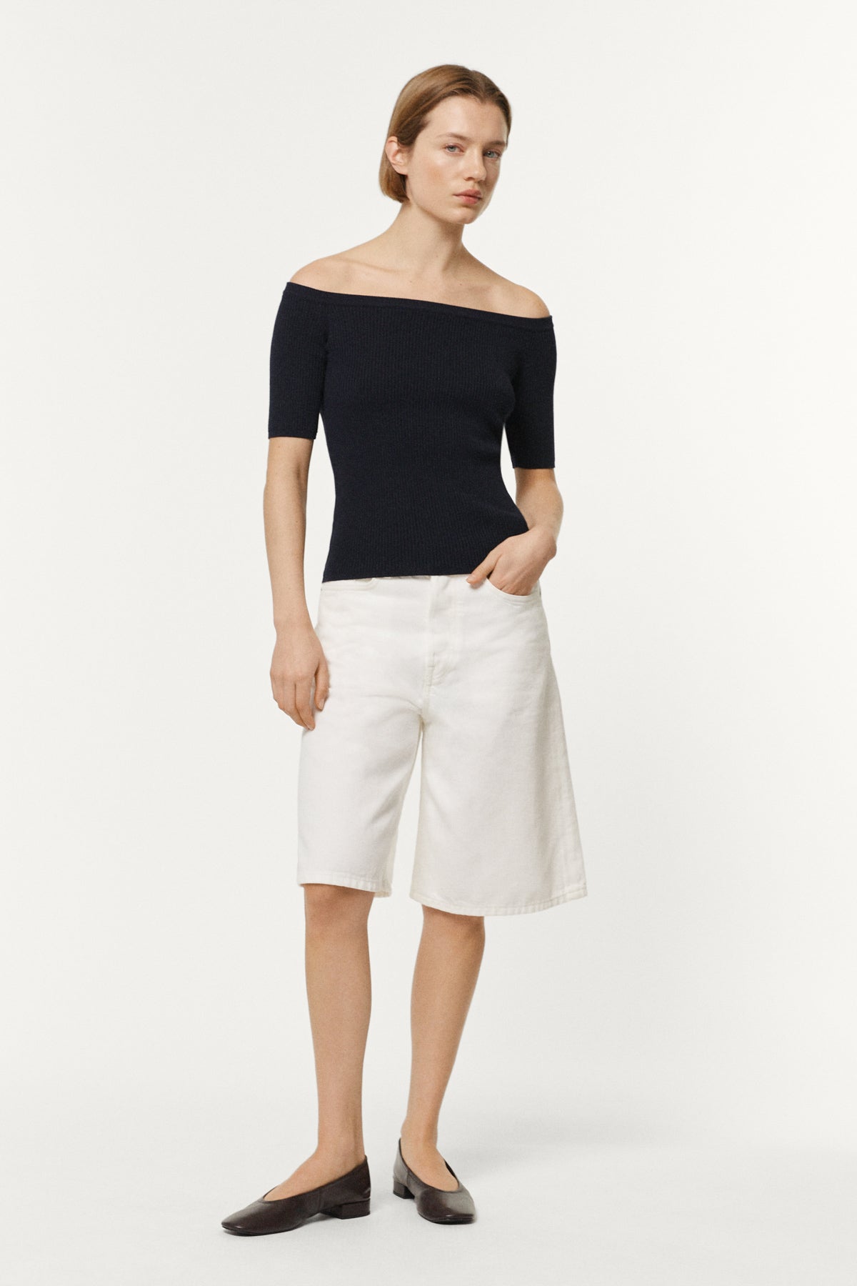 The Organic Cotton Off-The-Shoulder Top blue