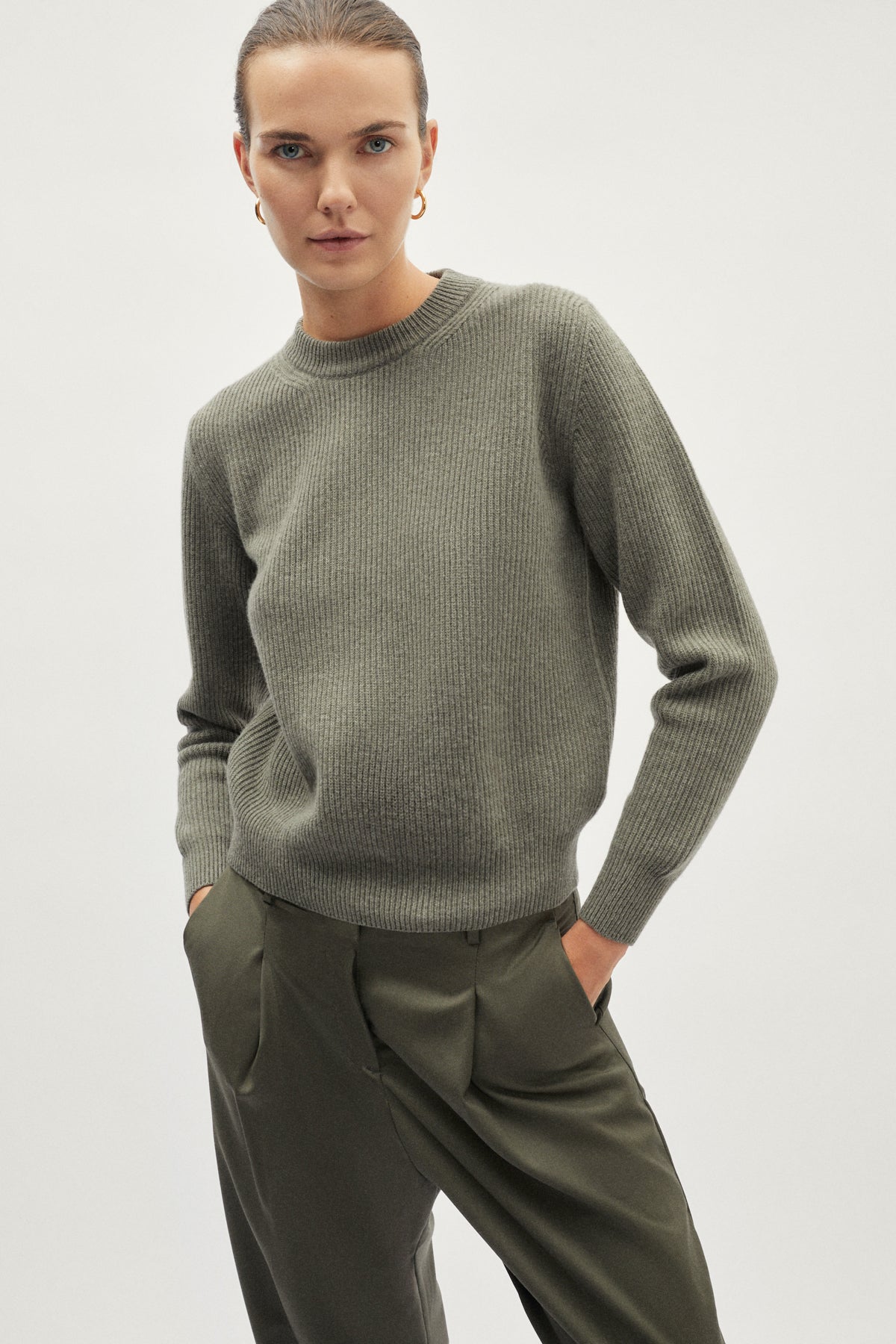 The Woolen Ribbed Sweater - dust green