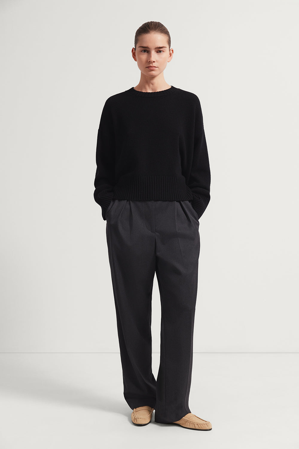 The Woolen Chunky Sweater Black