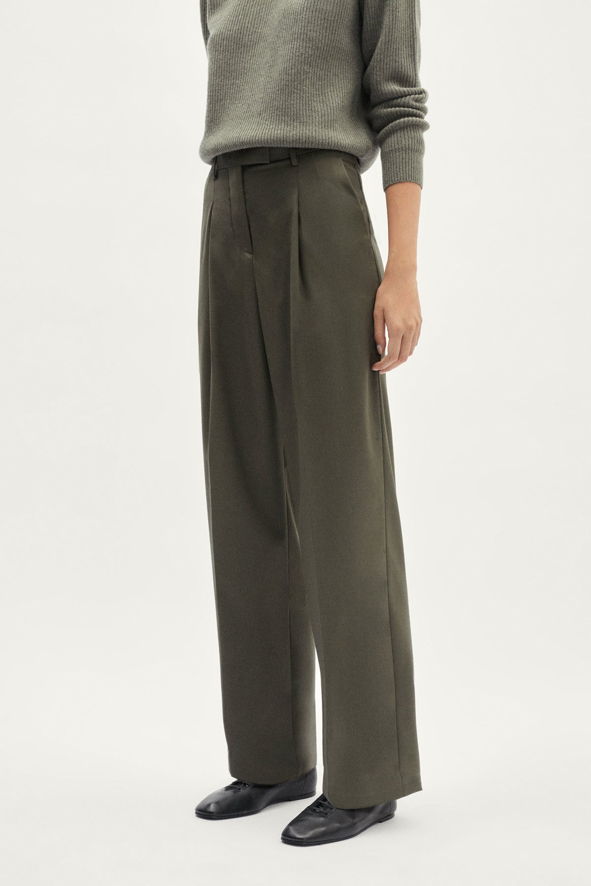 The Wool Tailored Pants with Pinces