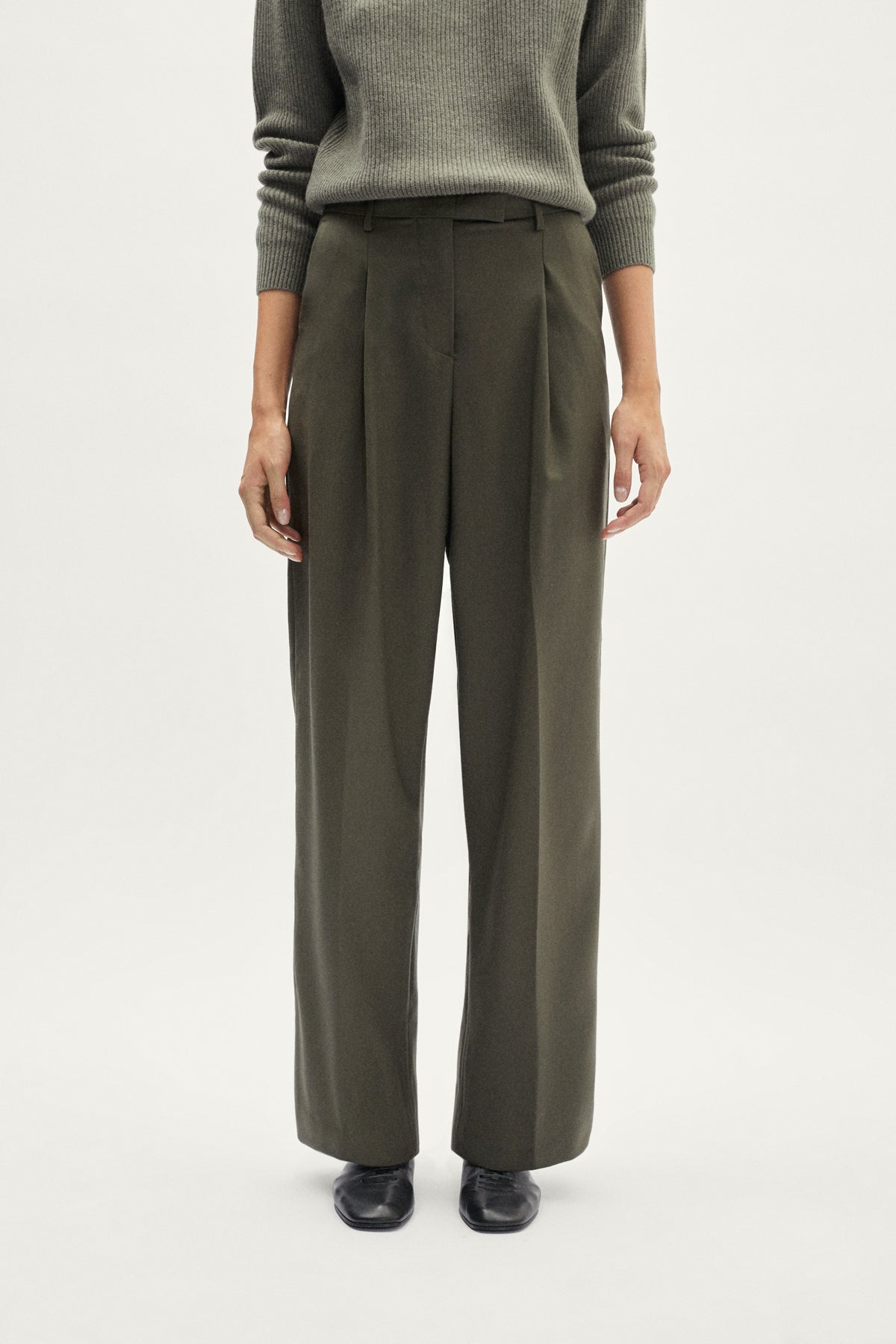 The Wool Tailored Pants with Pinces