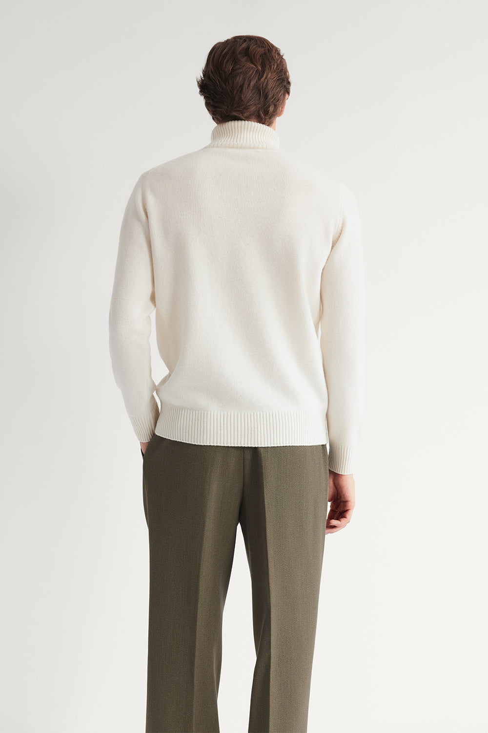 The Woolen Roll-Neck Wool White