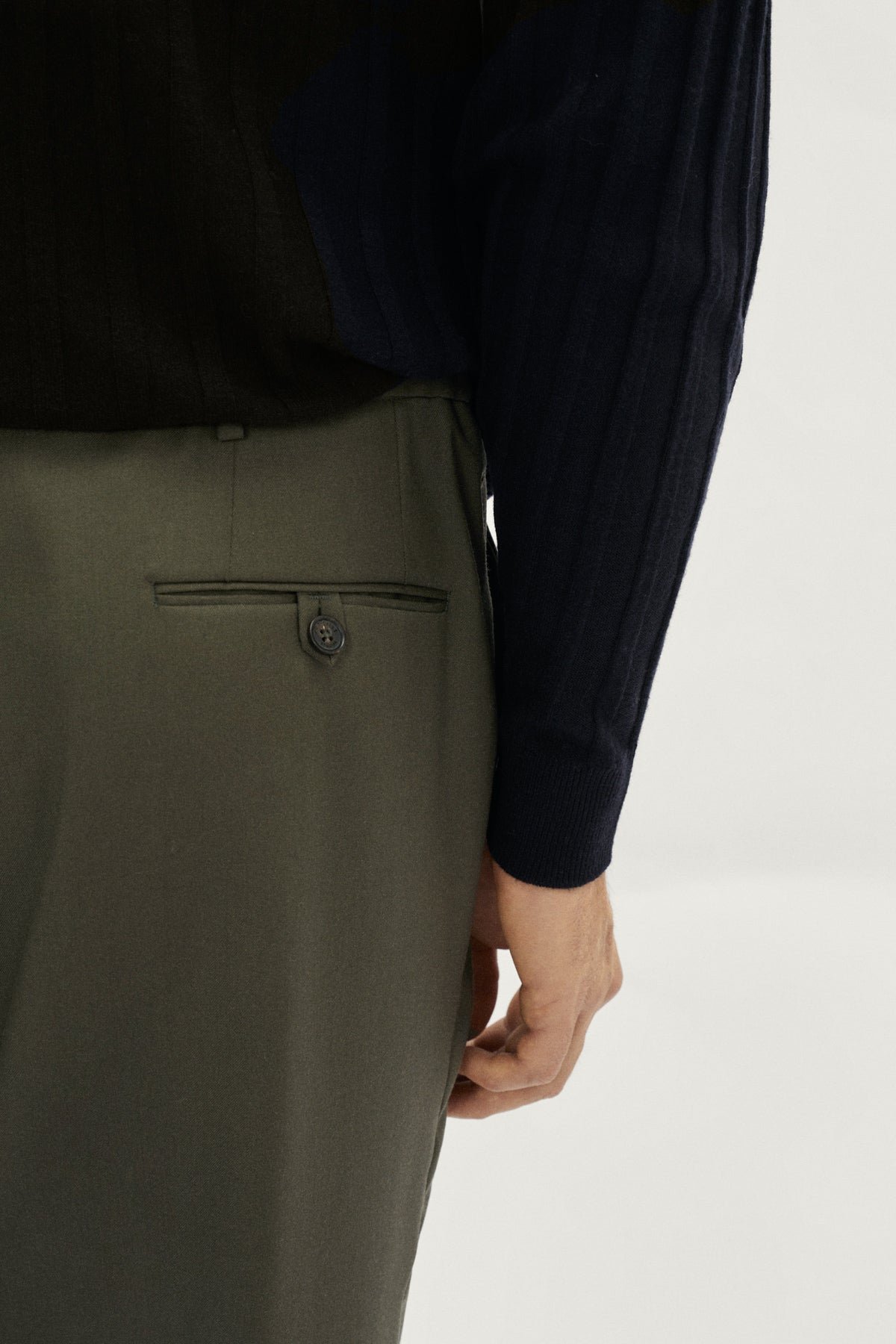 The Wool Tailored Trousers with Pinces - green