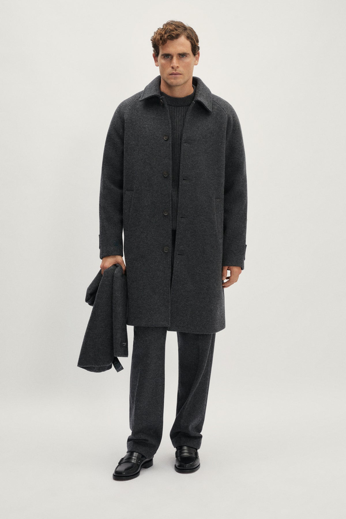 The Woolen Coat - grey