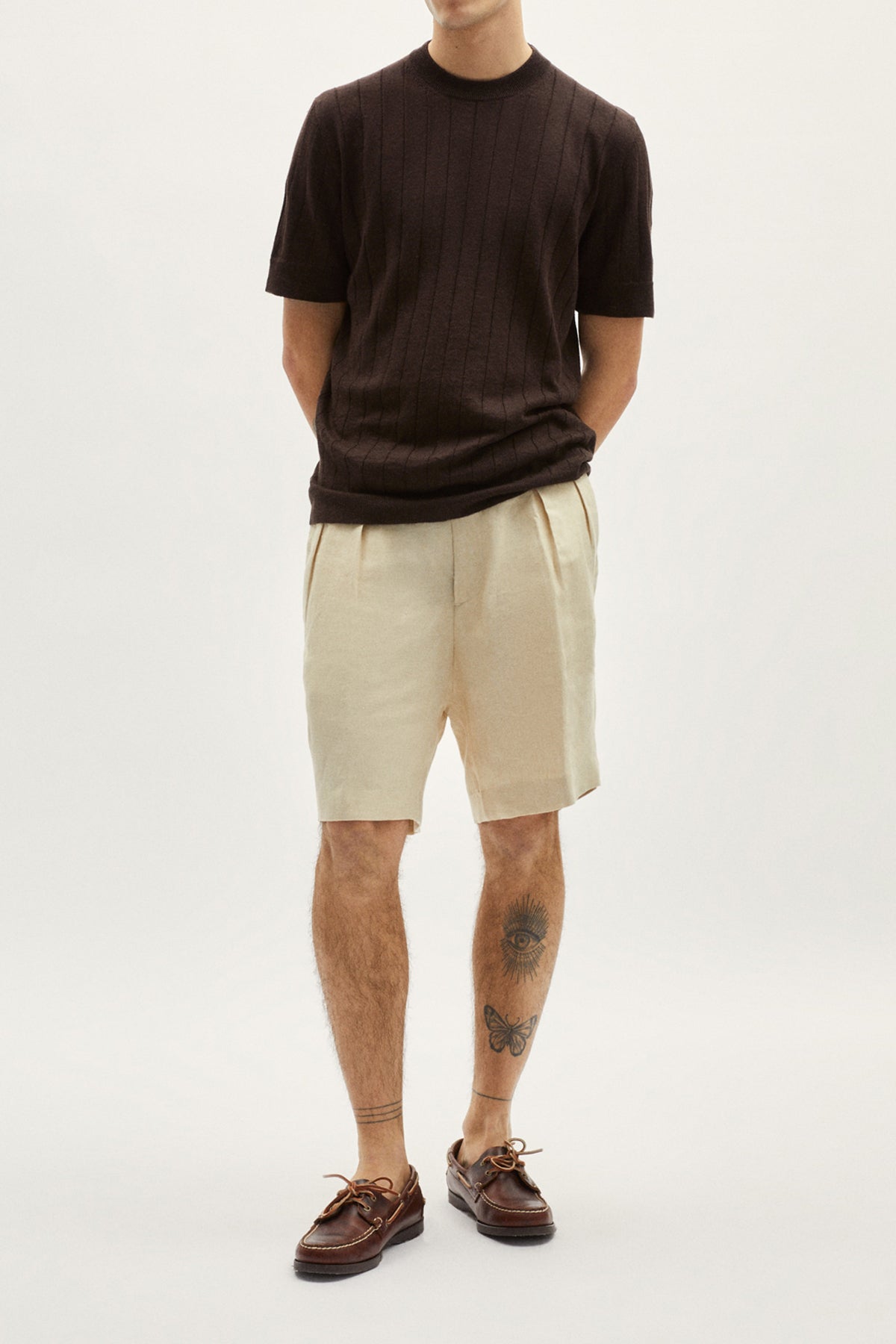 the linen cotton vintage t shirt brown