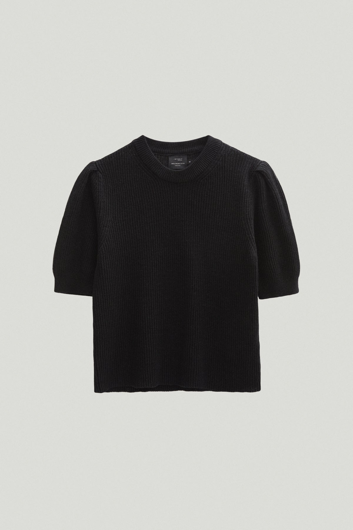 the linen cotton ribbed t shirt with pinces black