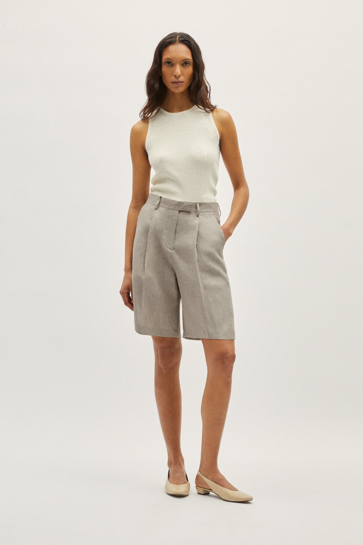 The Linen Twill Shorts