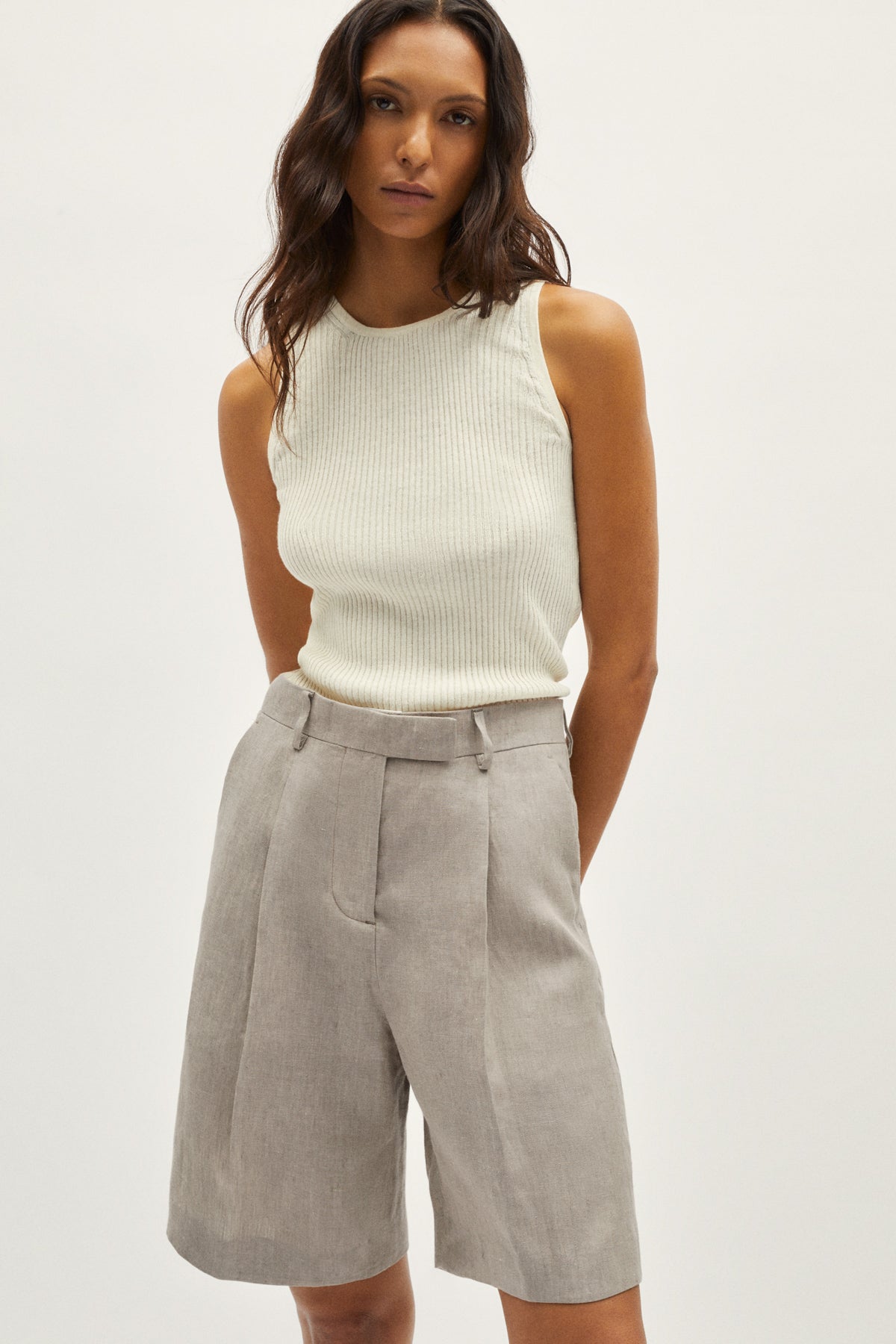 The Linen Twill Shorts