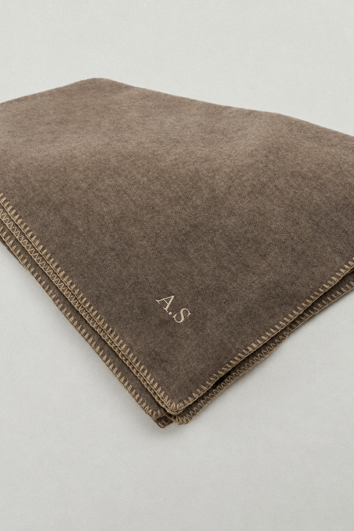 Coperta in Lana Cardata