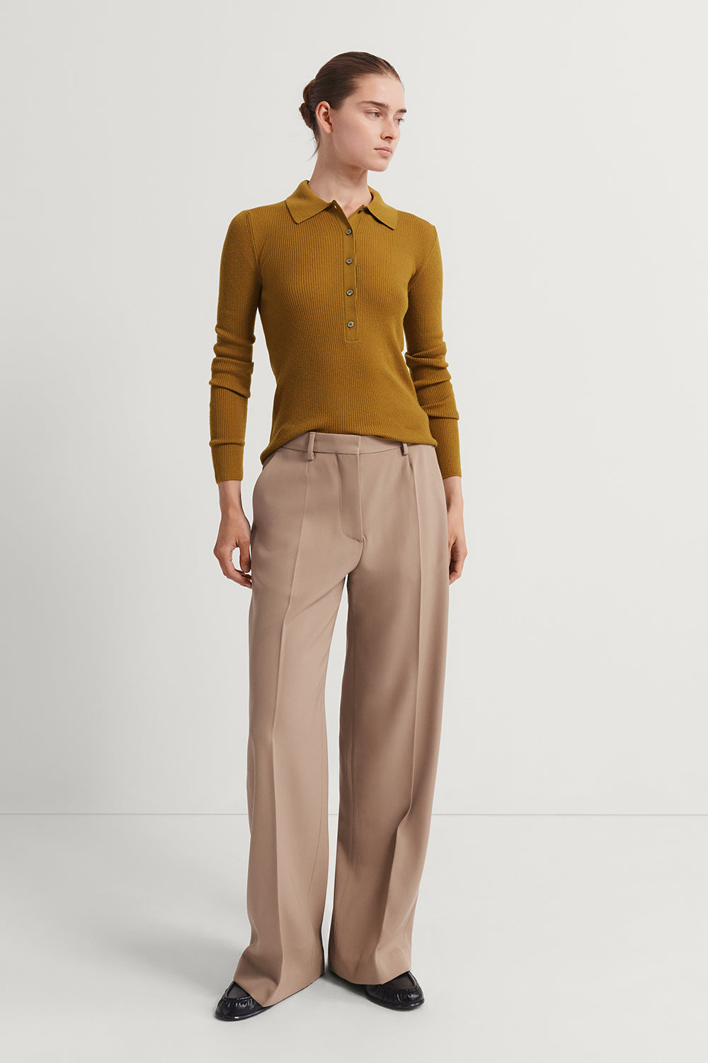 The Ultrasoft Wool Buttoned Polo Green Curry