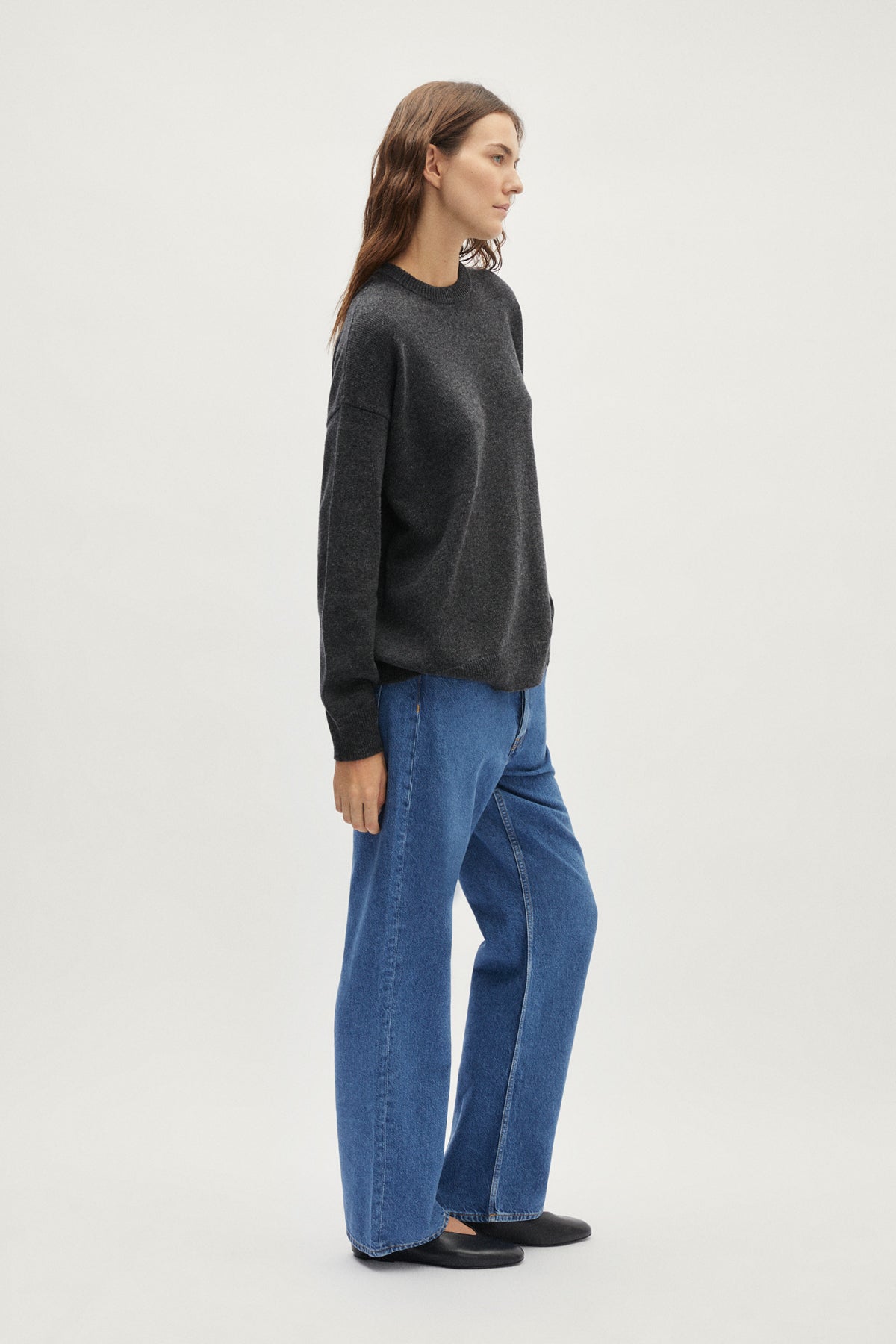 The Woolen medium-weight Oversize Sweater - grey