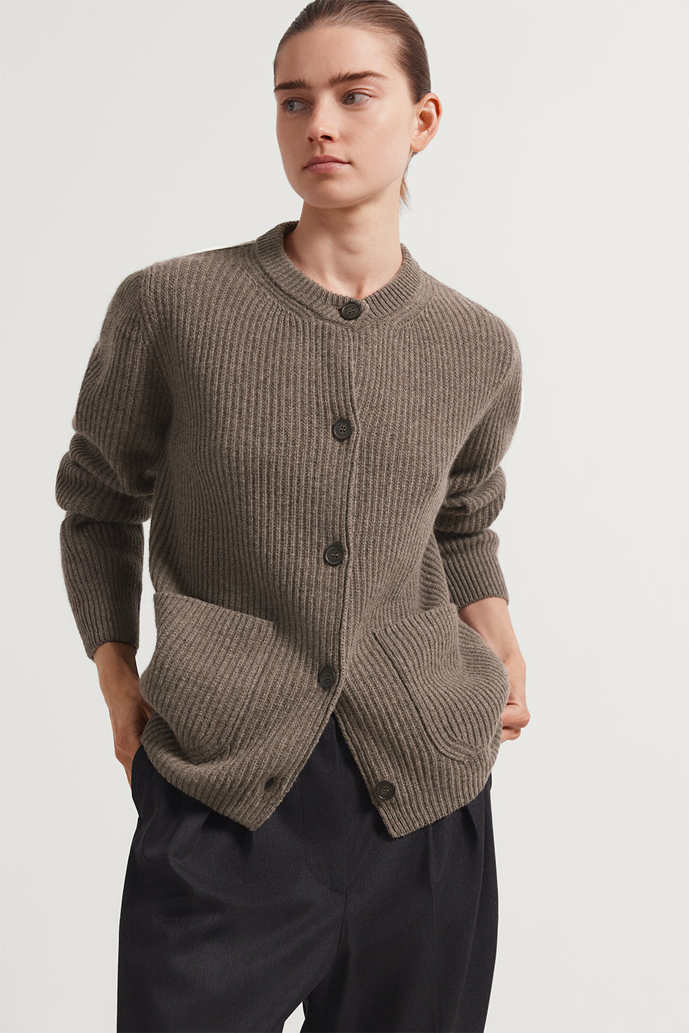 The Woolen Crewneck Ribbed Cardigan Taupe
