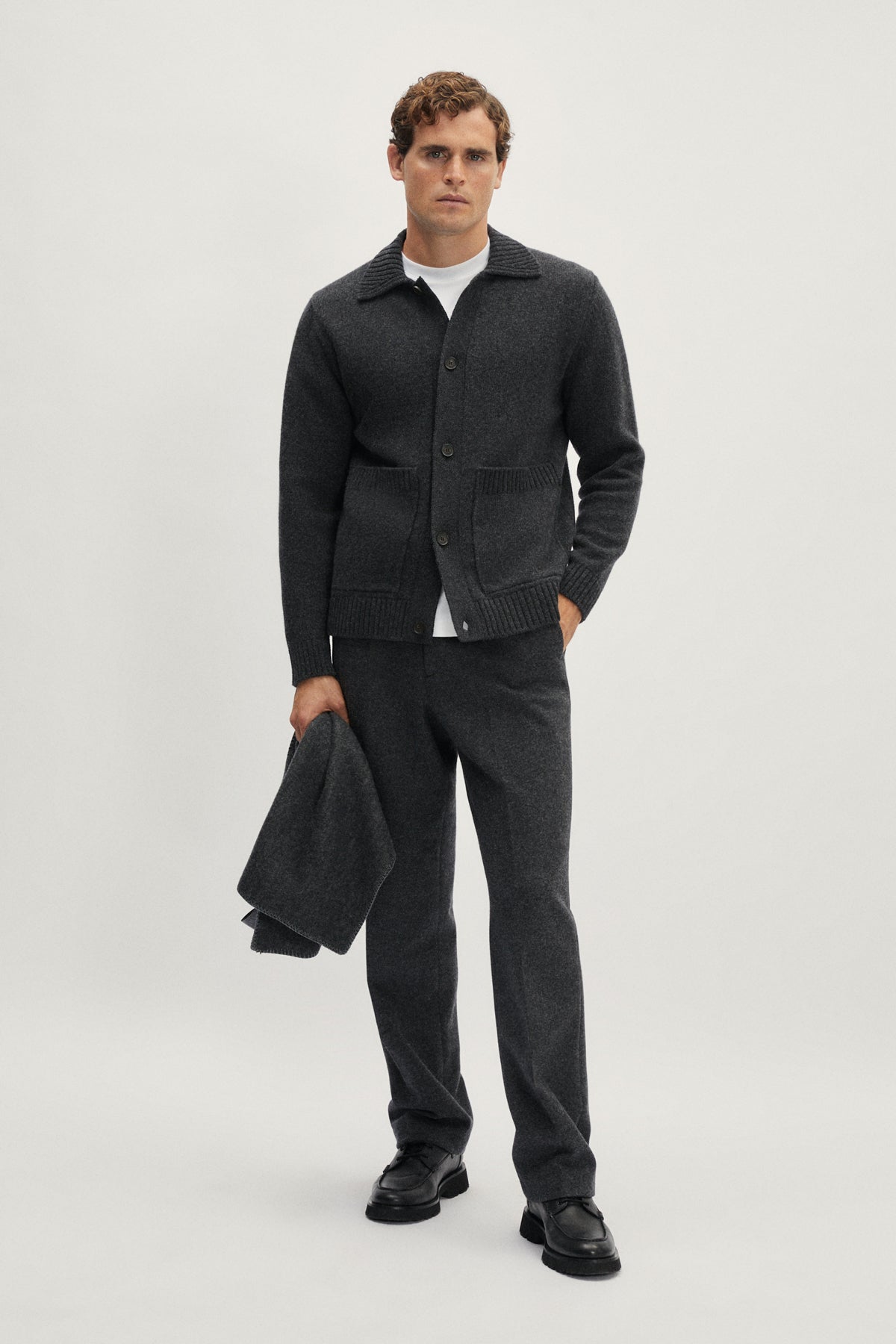 The Woolen Knit Jacket - Grey