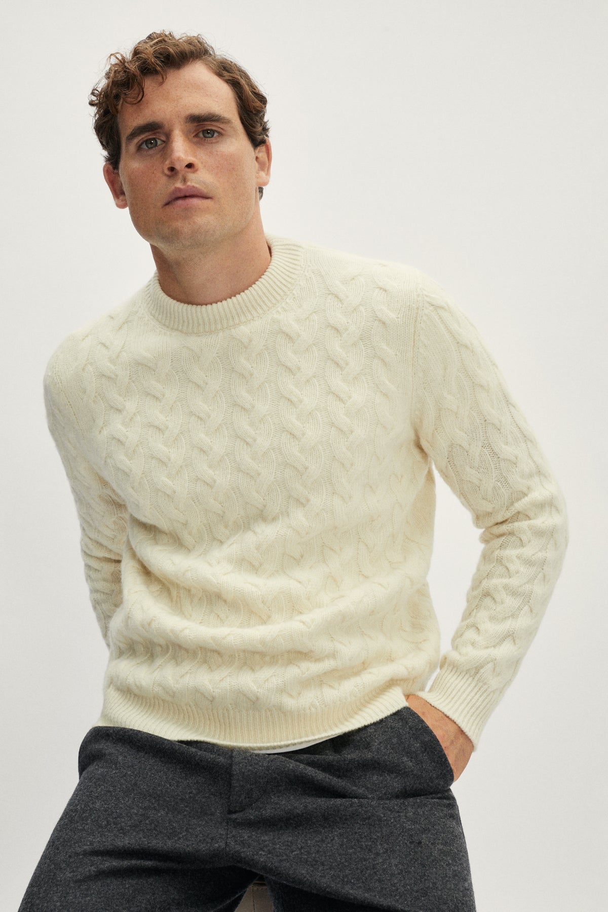 The Woolen Aran Sweater - white