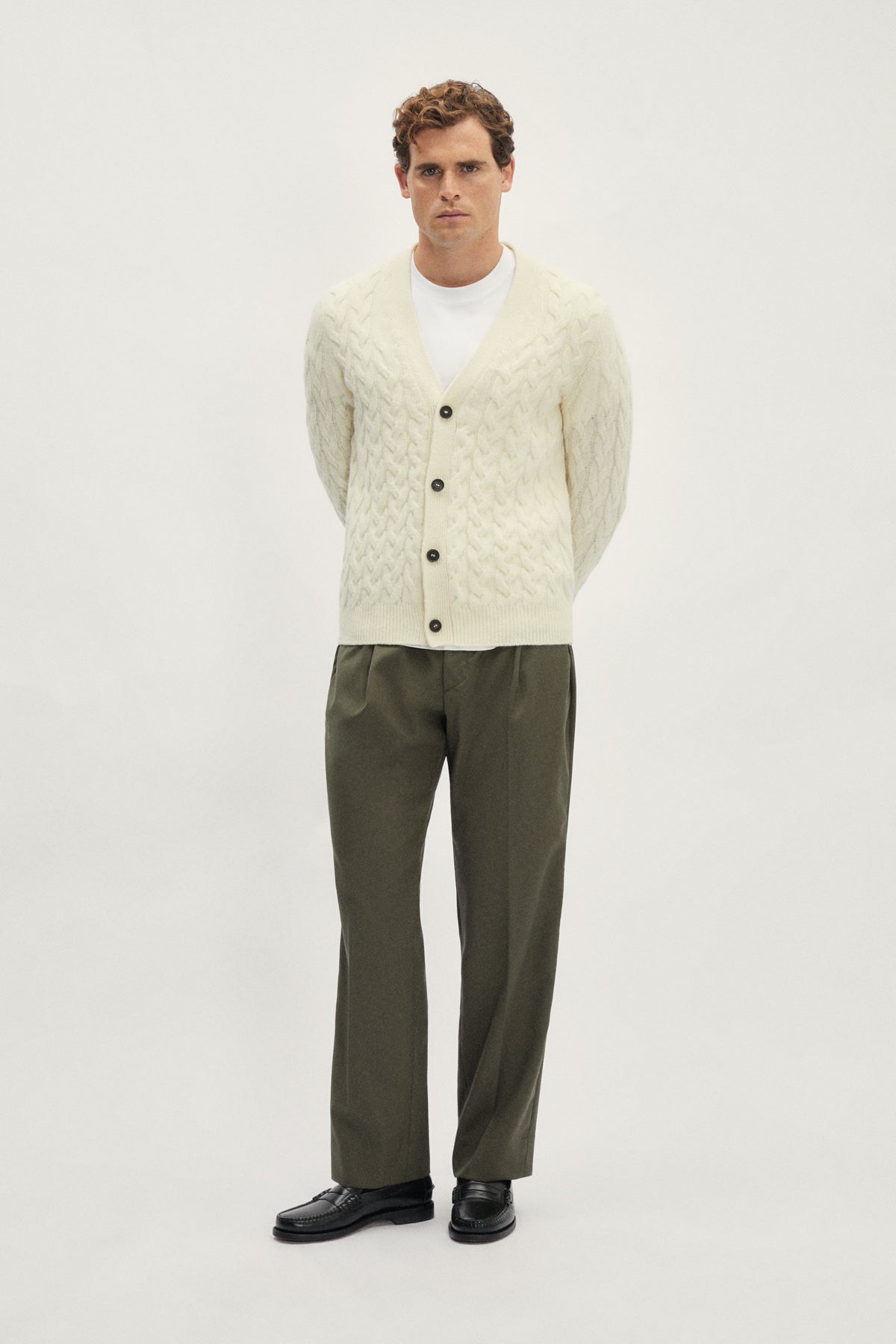 The Woolen Aran Cardigan - white