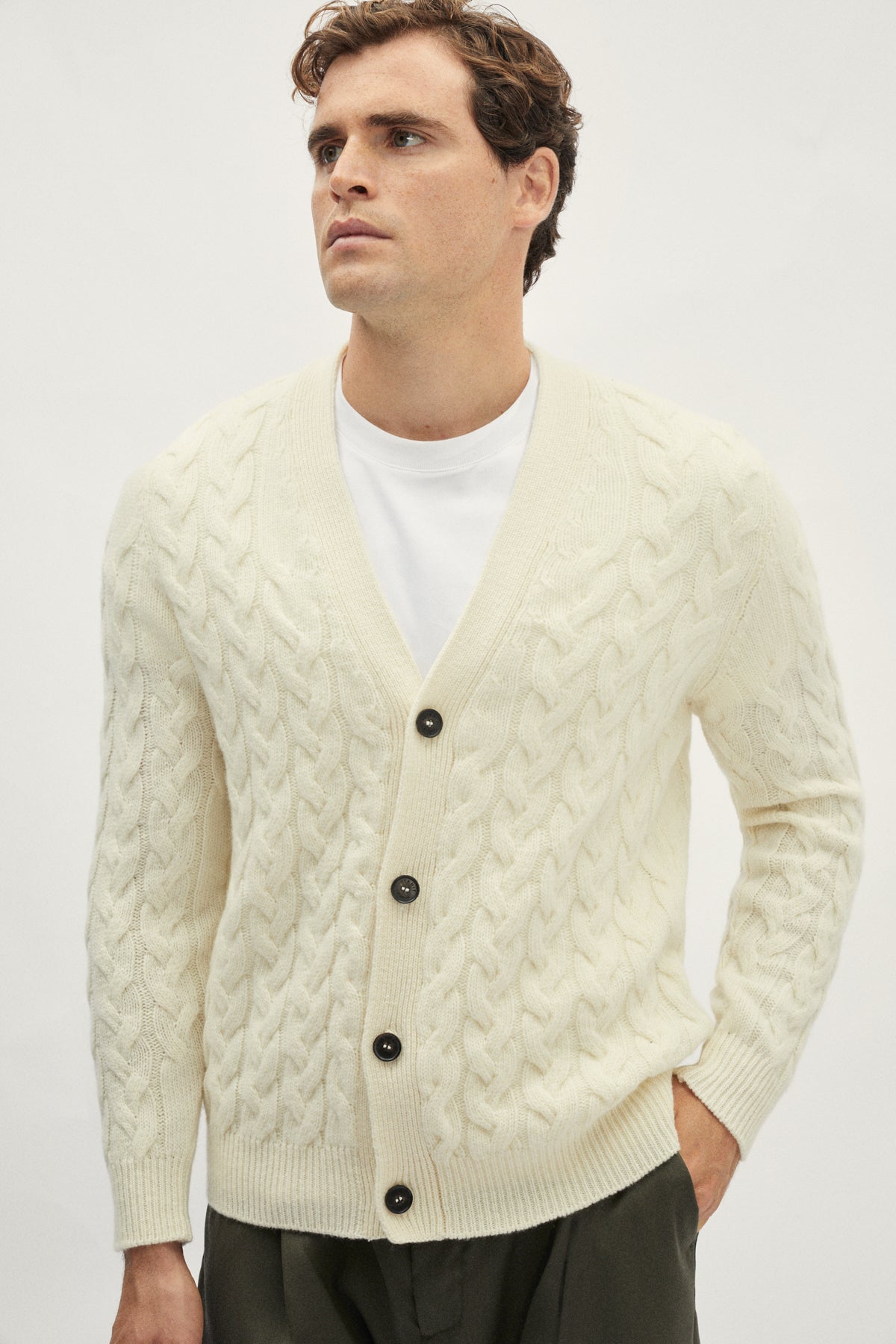 The Woolen Aran Cardigan - white