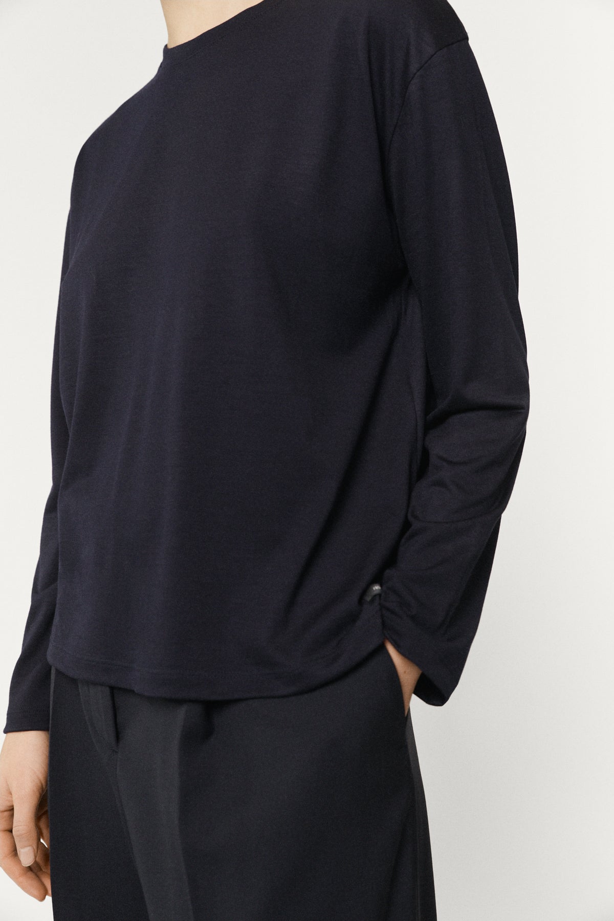 The Active Wool Long Sleeve T-shirt dark blue