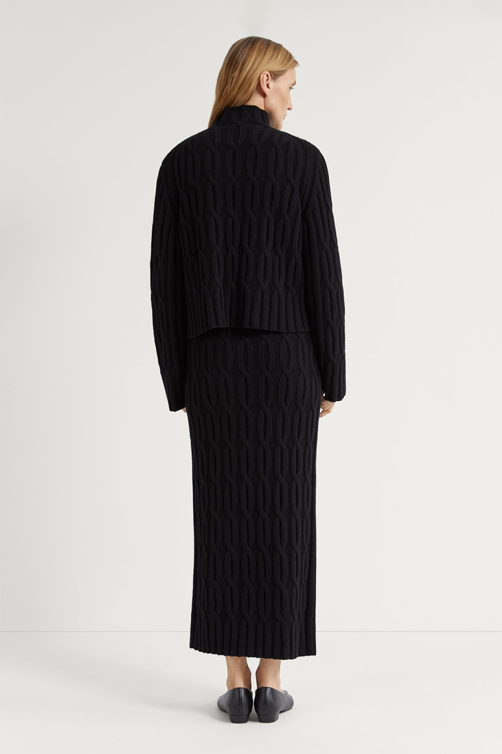 The Woolen Cable Knit Skirt Black