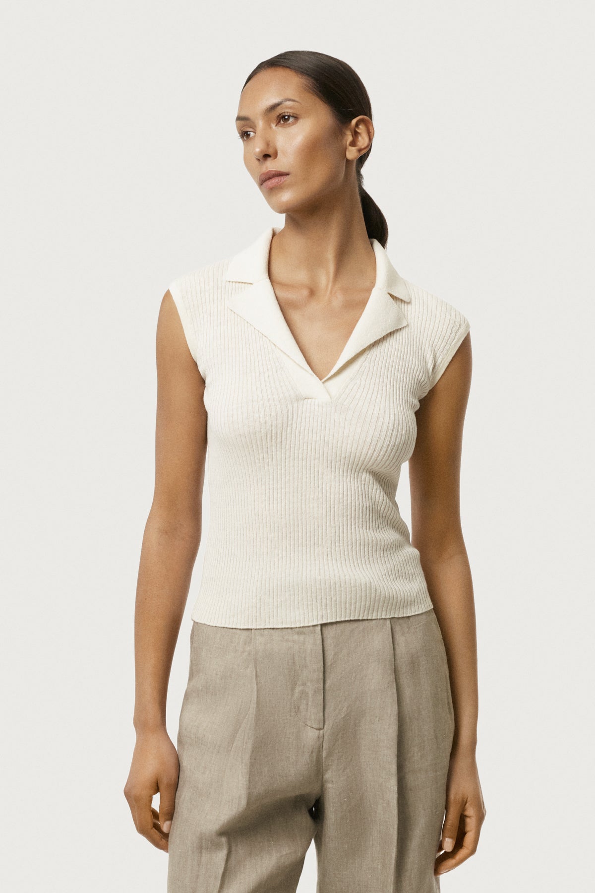 The Linen Cotton Lapel-Neck Top Milk White