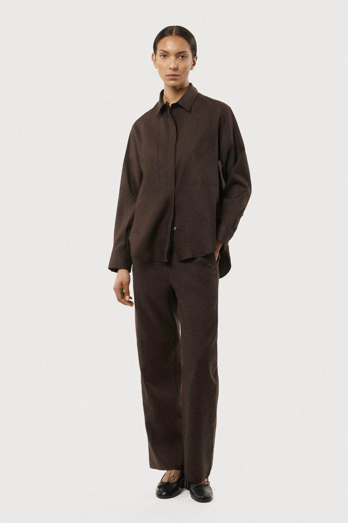 The Pure Linen Shirt brown