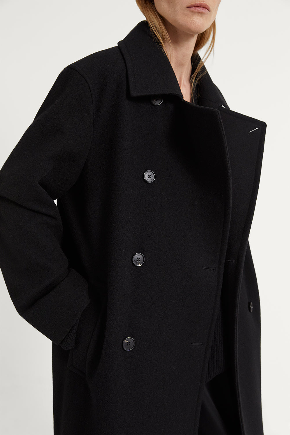 The Double-Breasted Wool Coat Black