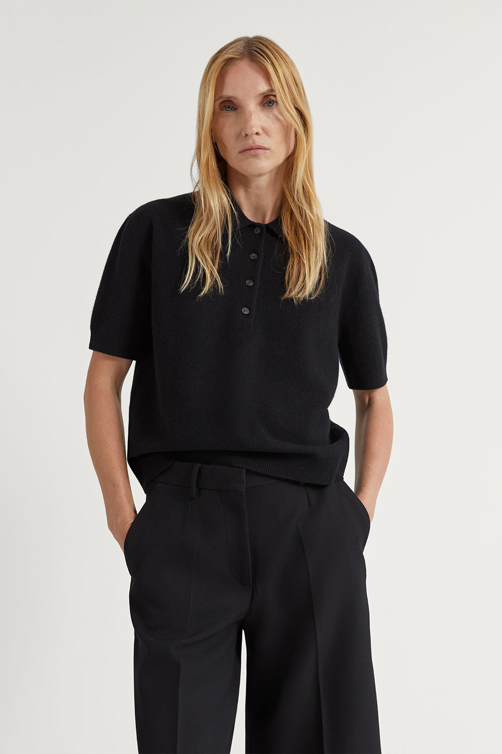 The Lightweight Woolen Polo Black