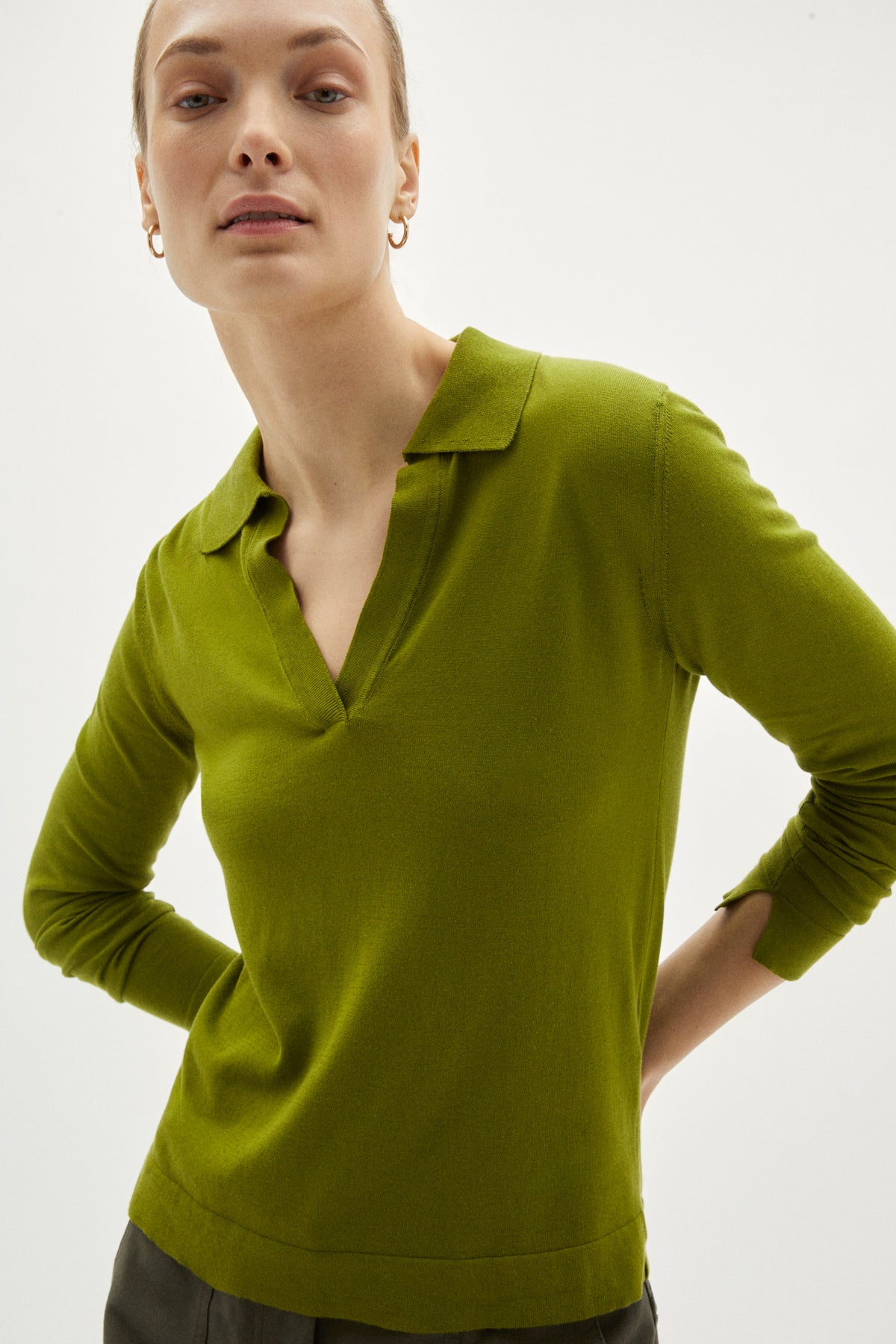 the organic cotton lightweight polo kiwi green