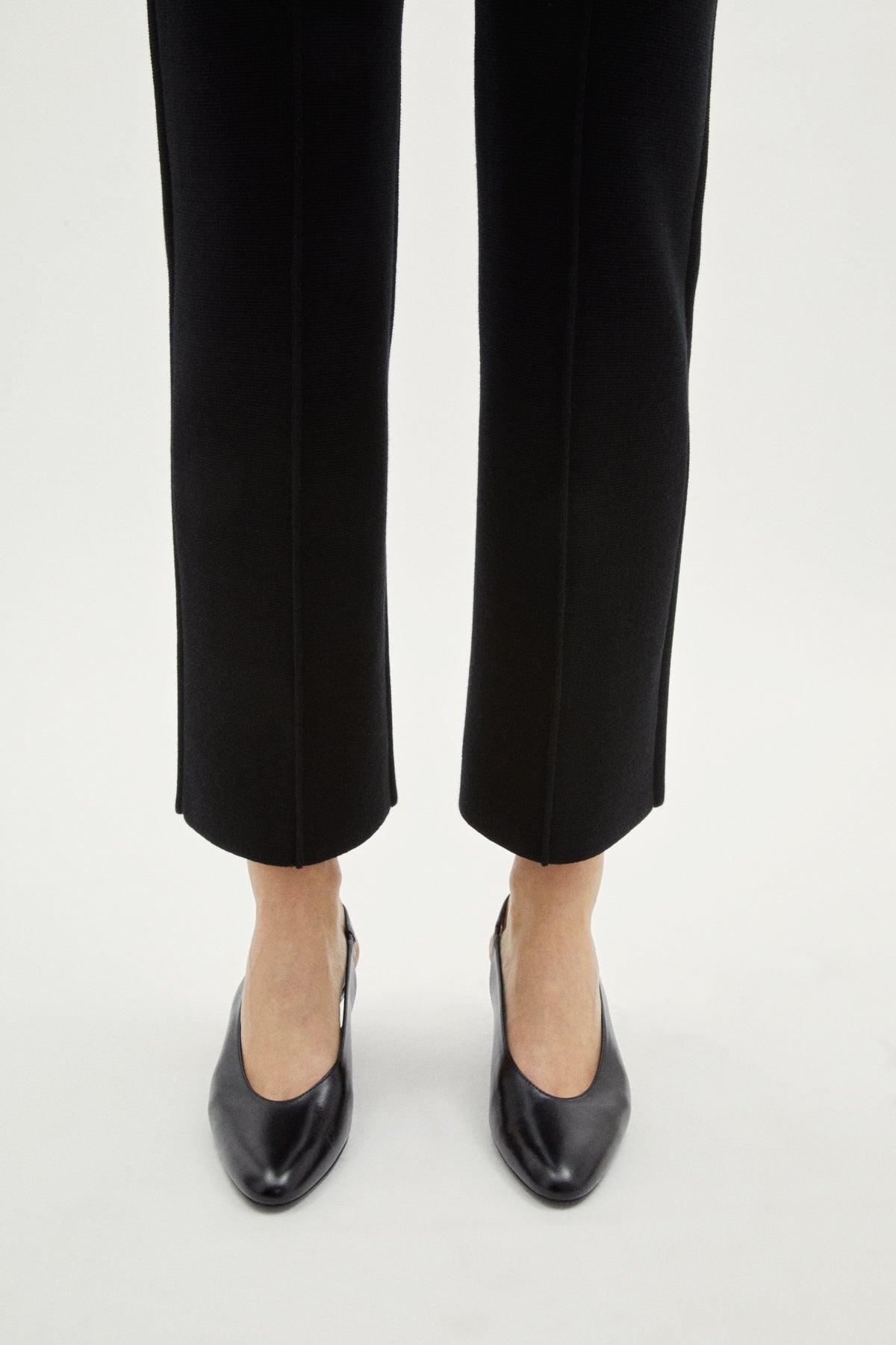 the organic cotton straight leg pants 2 black