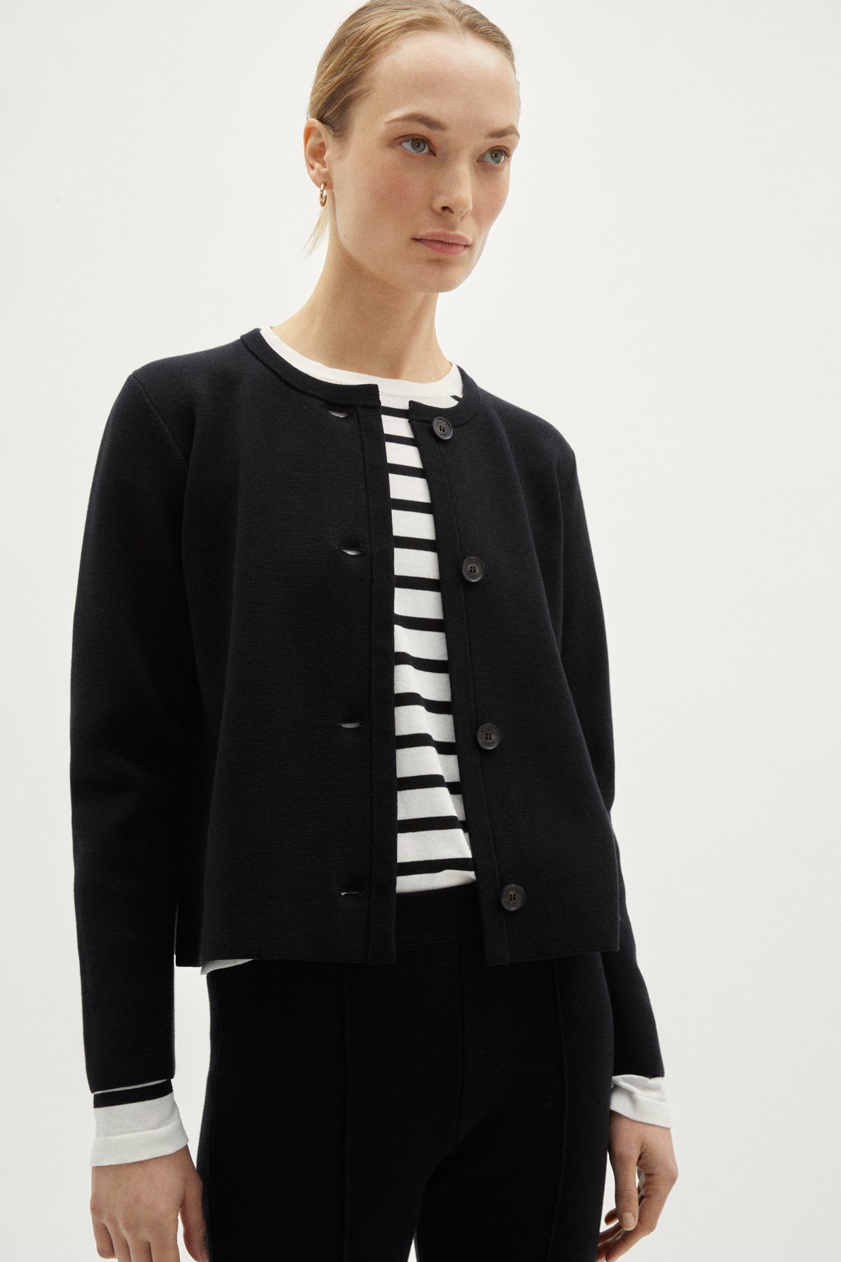 the sleek organic cotton jacket black