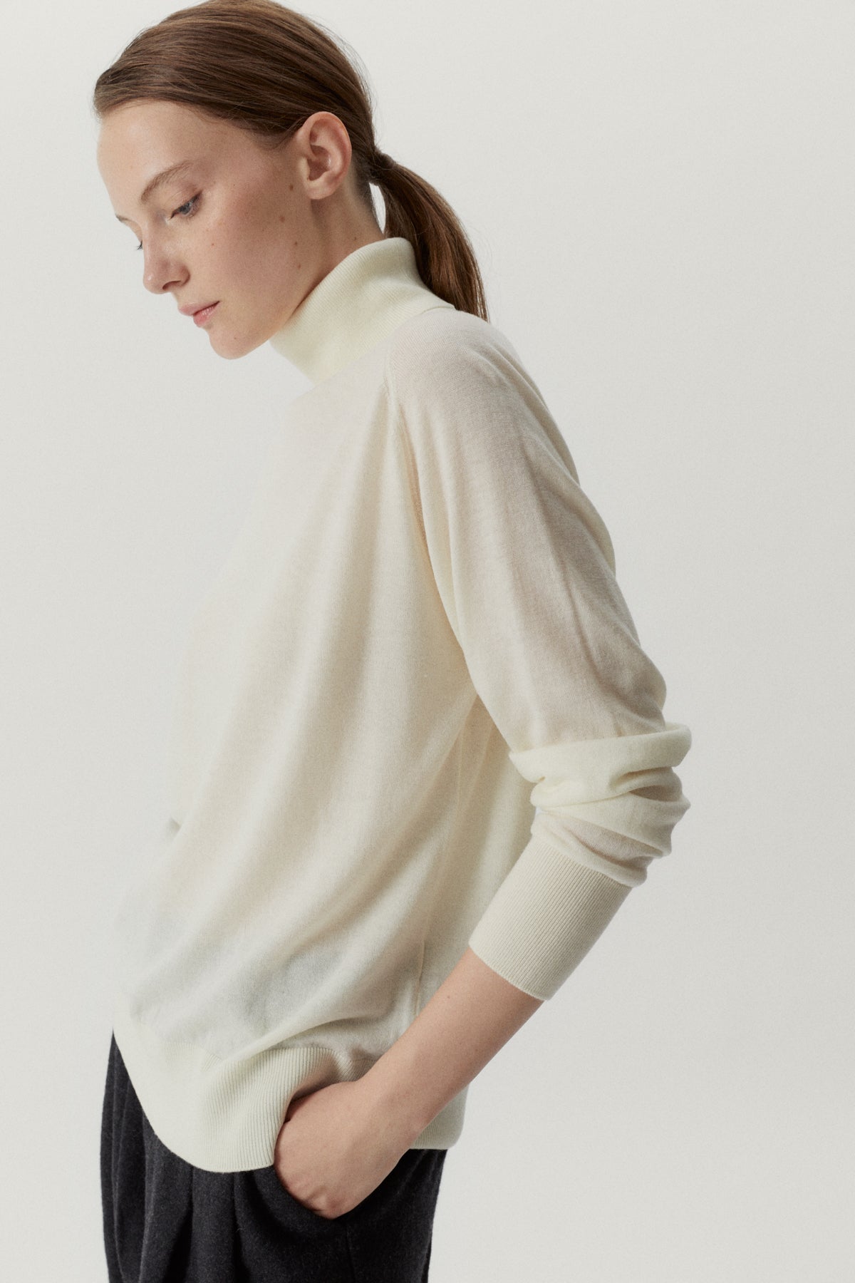 the ultrasoft wool relaxed roll neck natural white