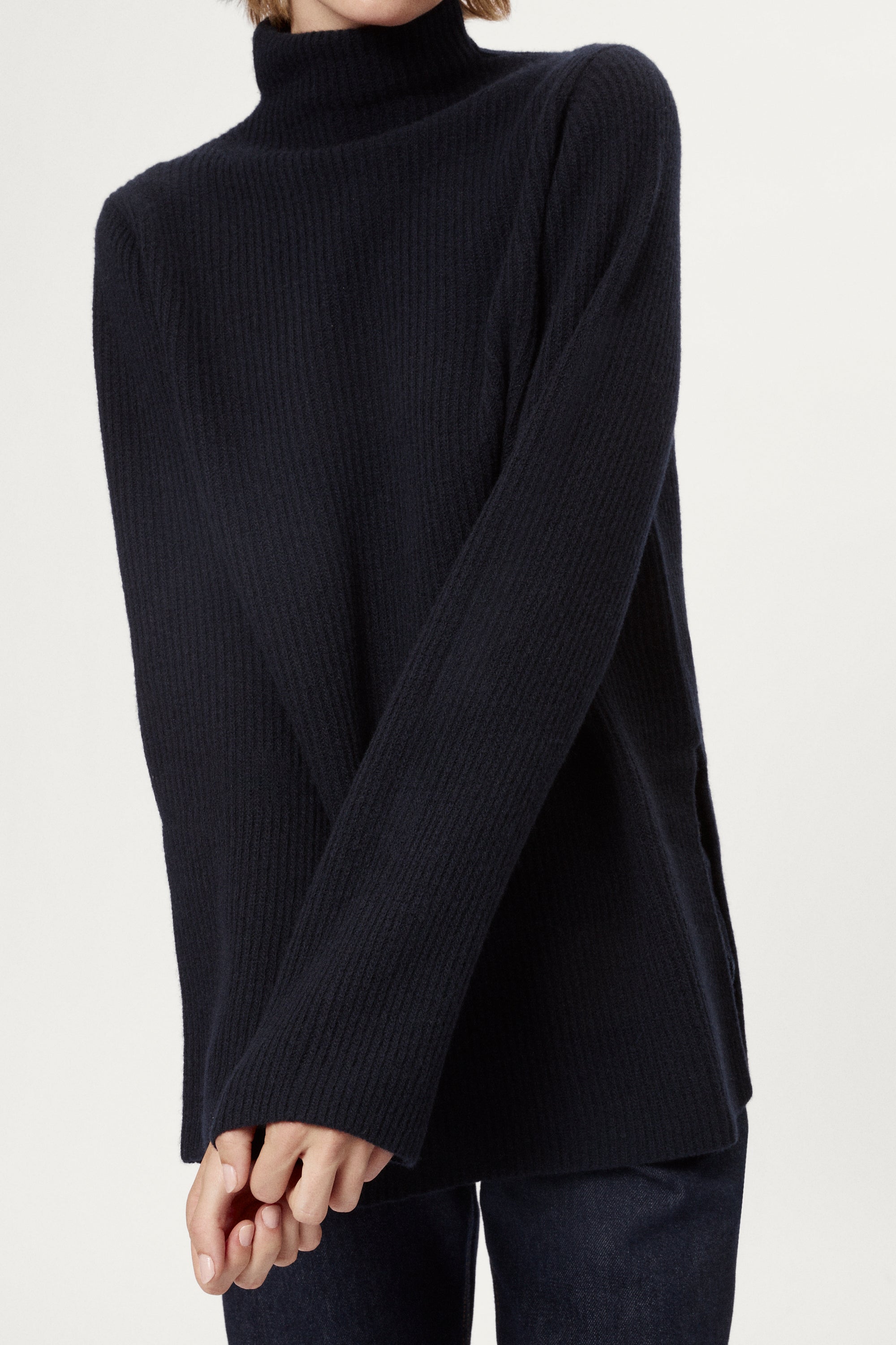 Pull long à col montant en laine