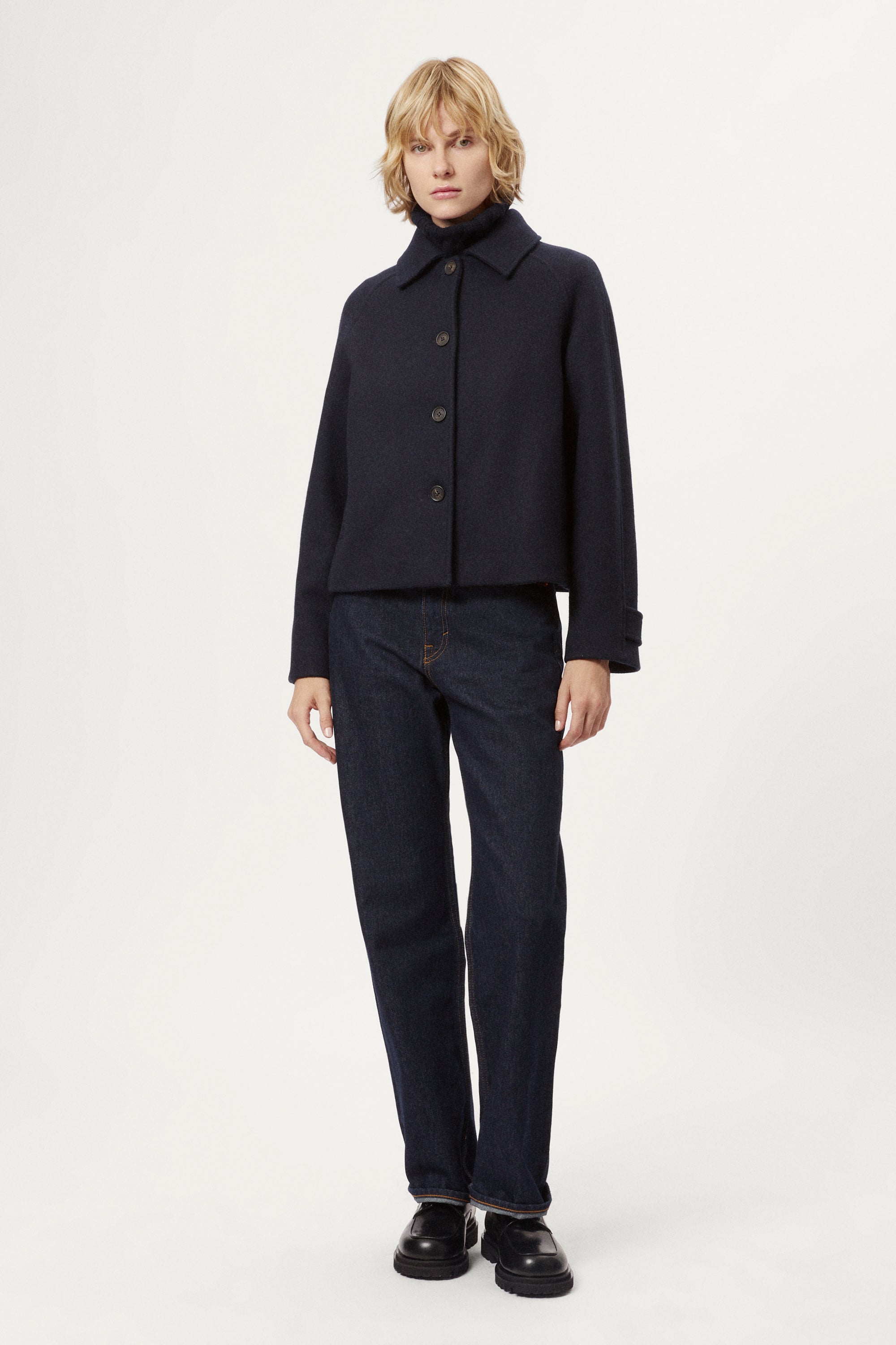 Manteau Court en Laine