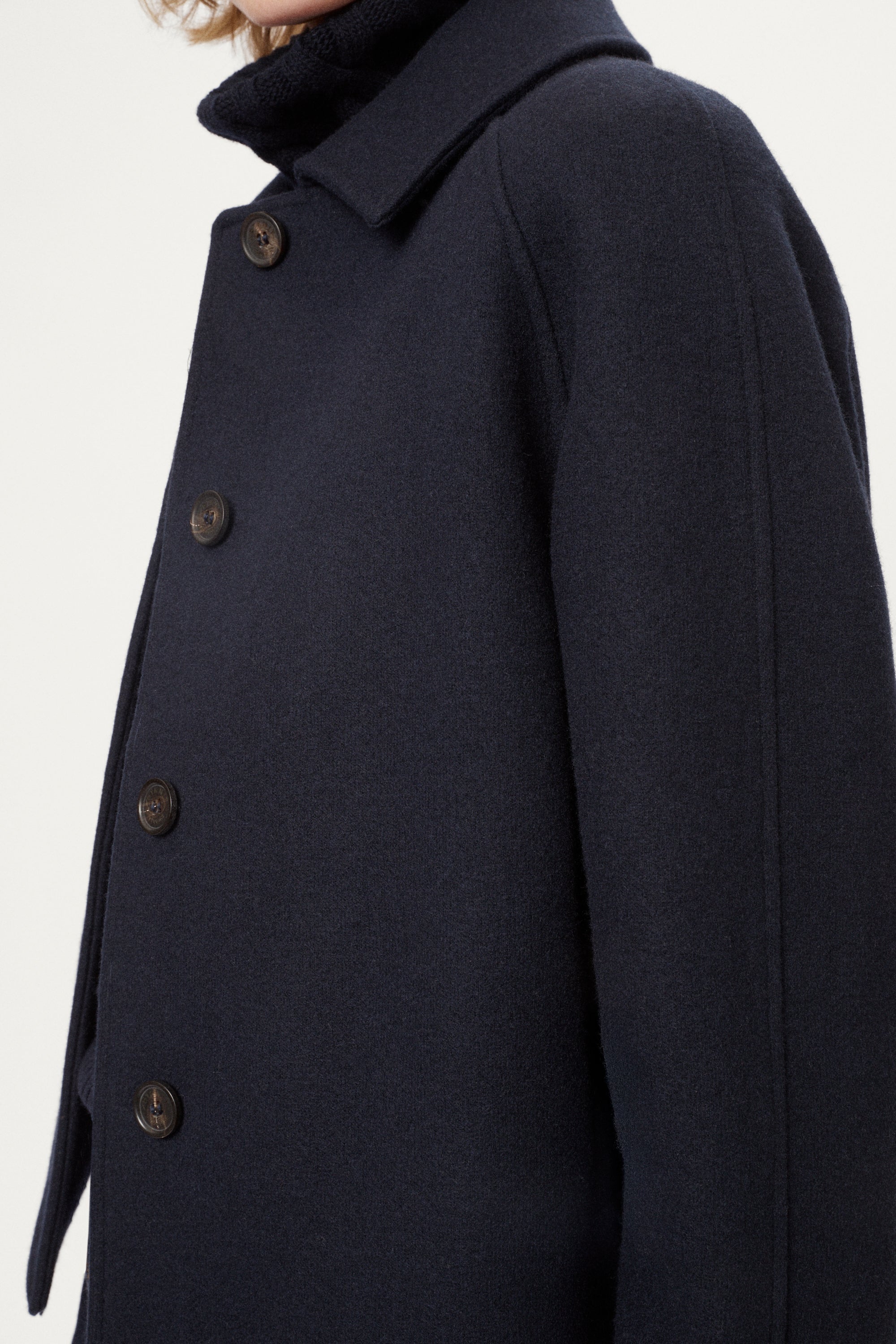 Manteau Court en Laine