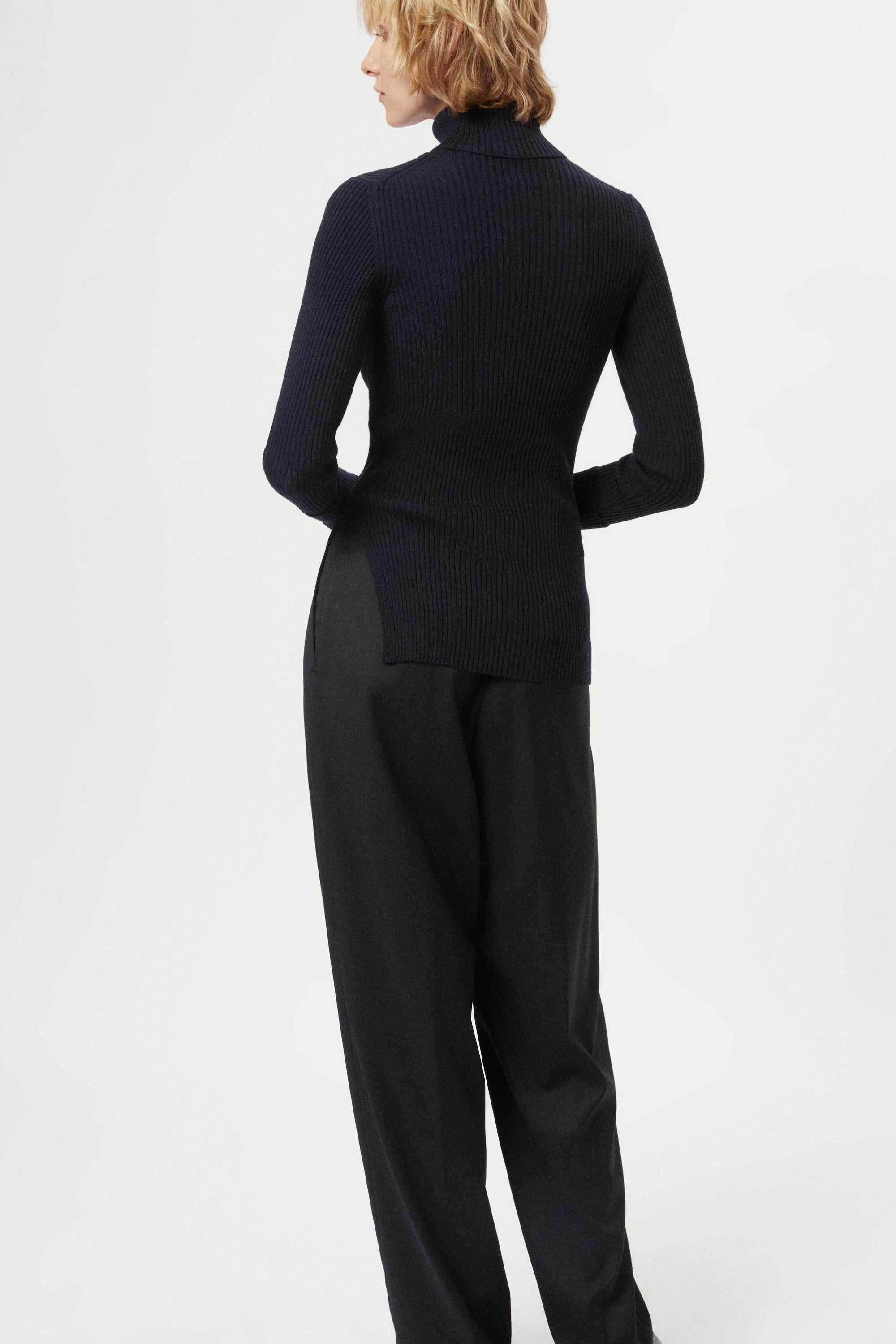 The Merino Wool Elevated Ribbed Roll Neck blue navy