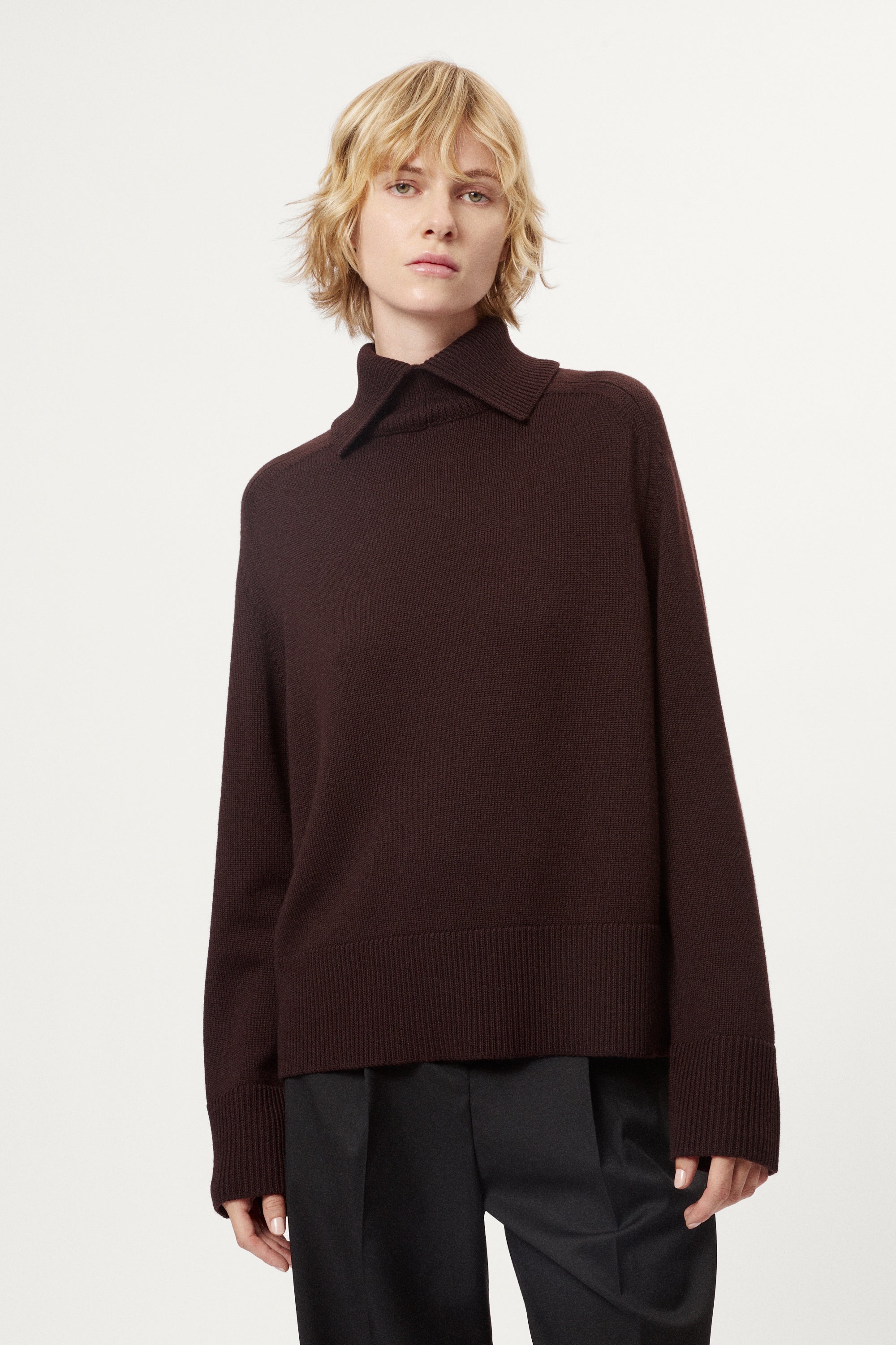 The Merino Wool Boxy with Special High Neck