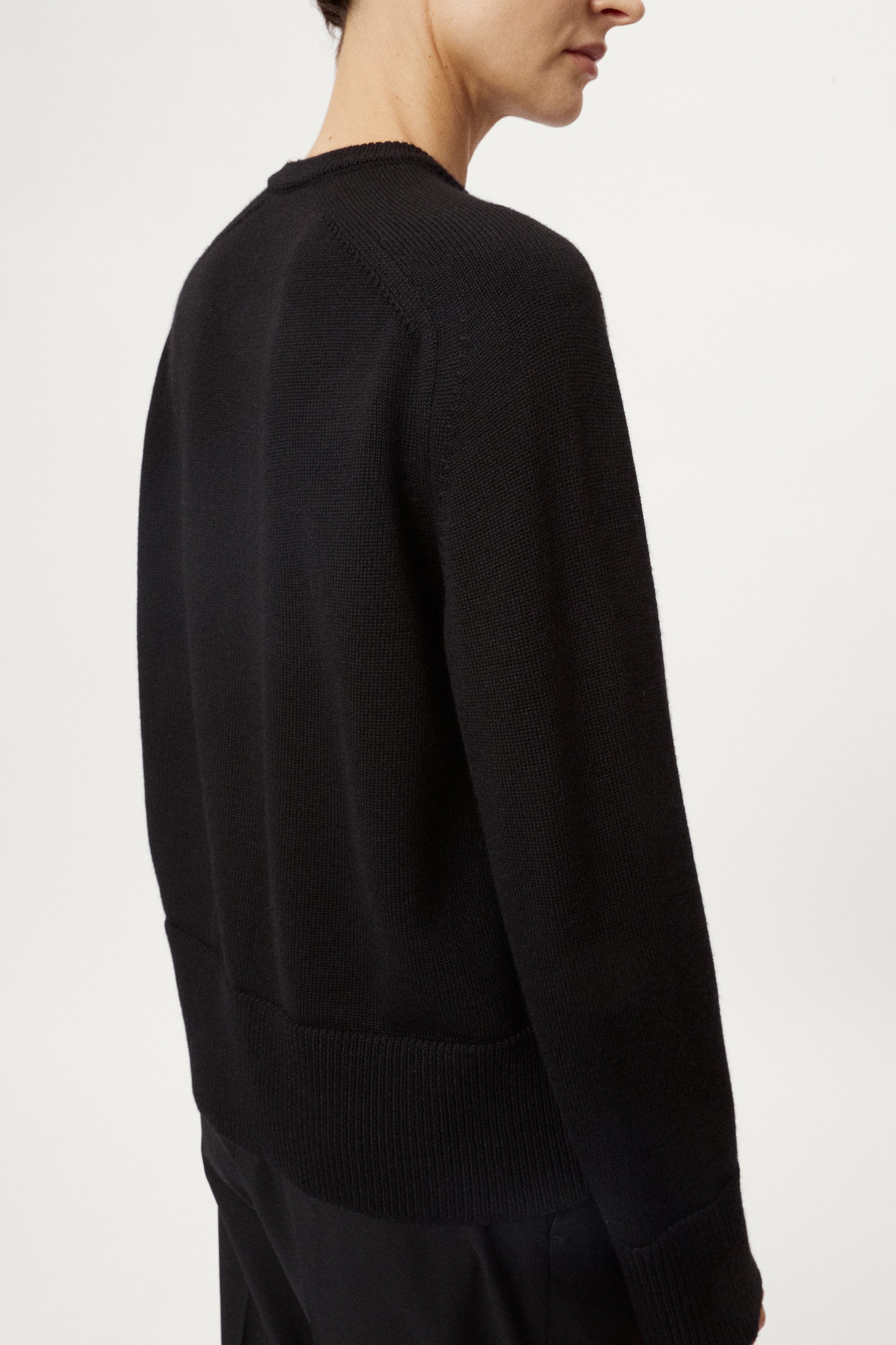 Cardigan Girocollo in Lana Merino