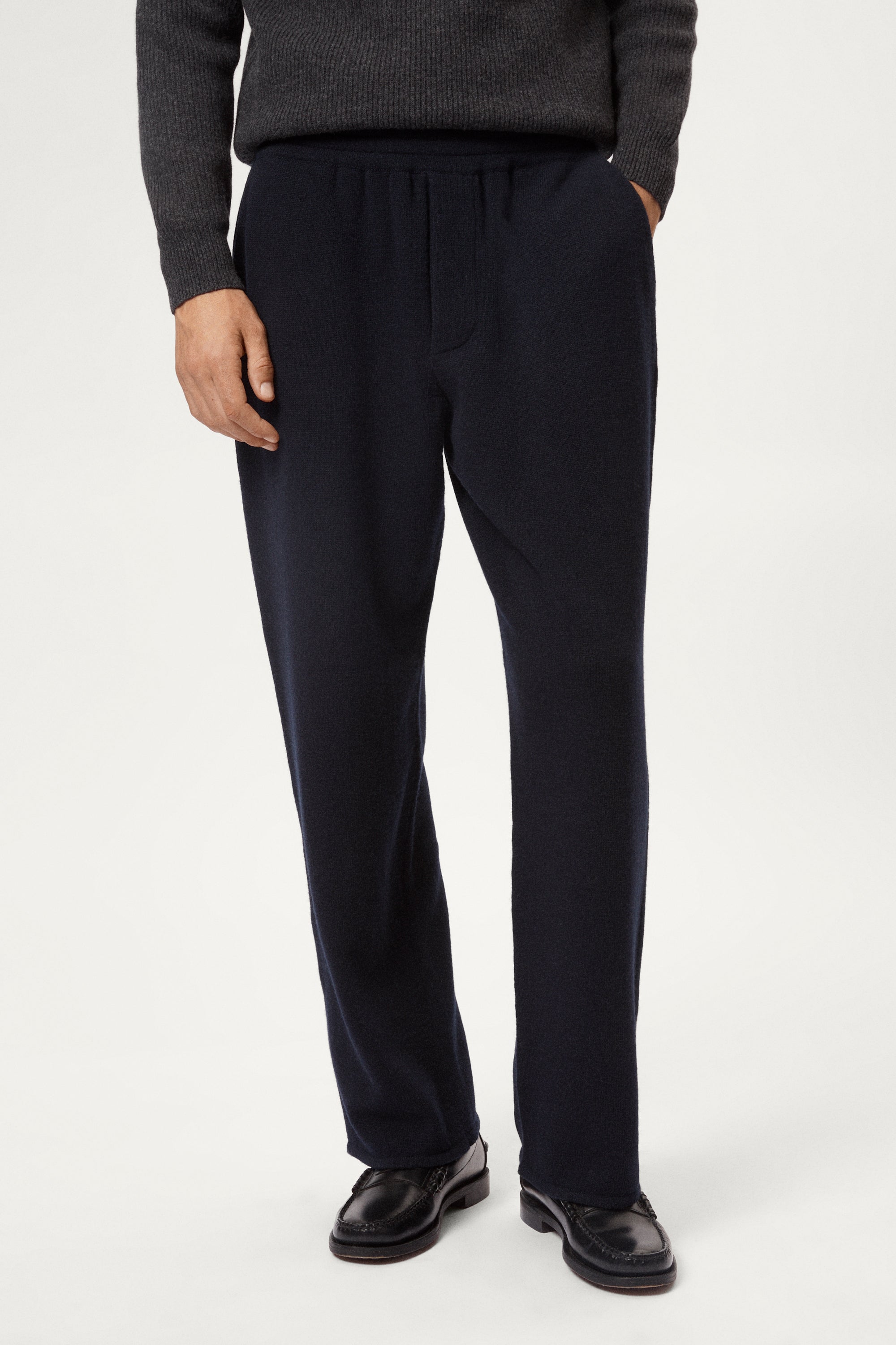 The Woolen Knitted Relaxed Trousers blue navy