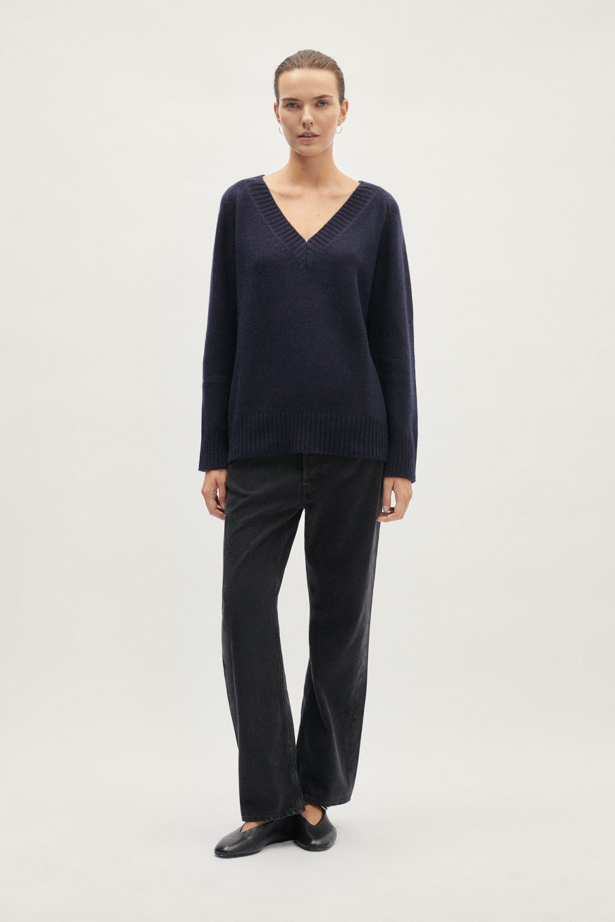 The ReCashmere V Neck - blue