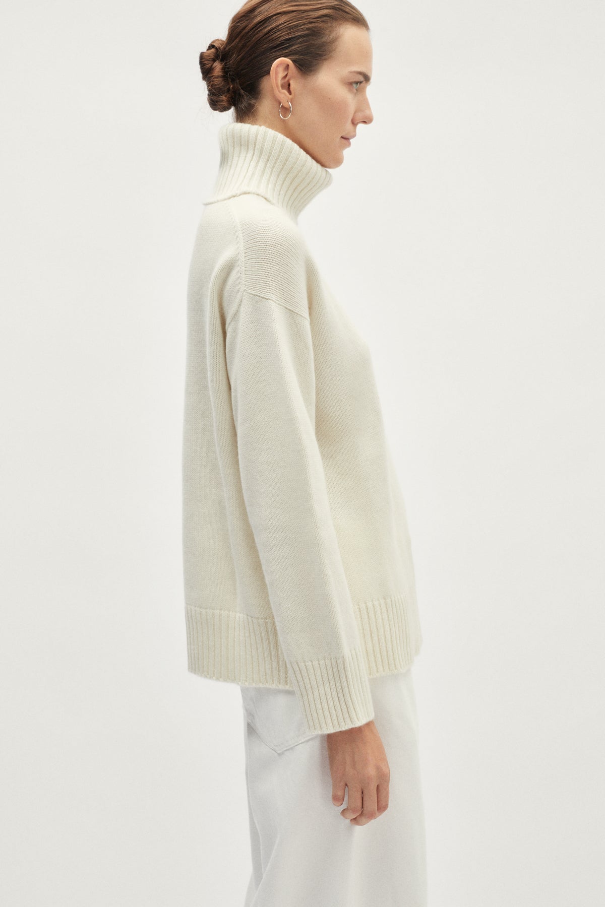 The ReCashmere Ribbed High Neck - ivory