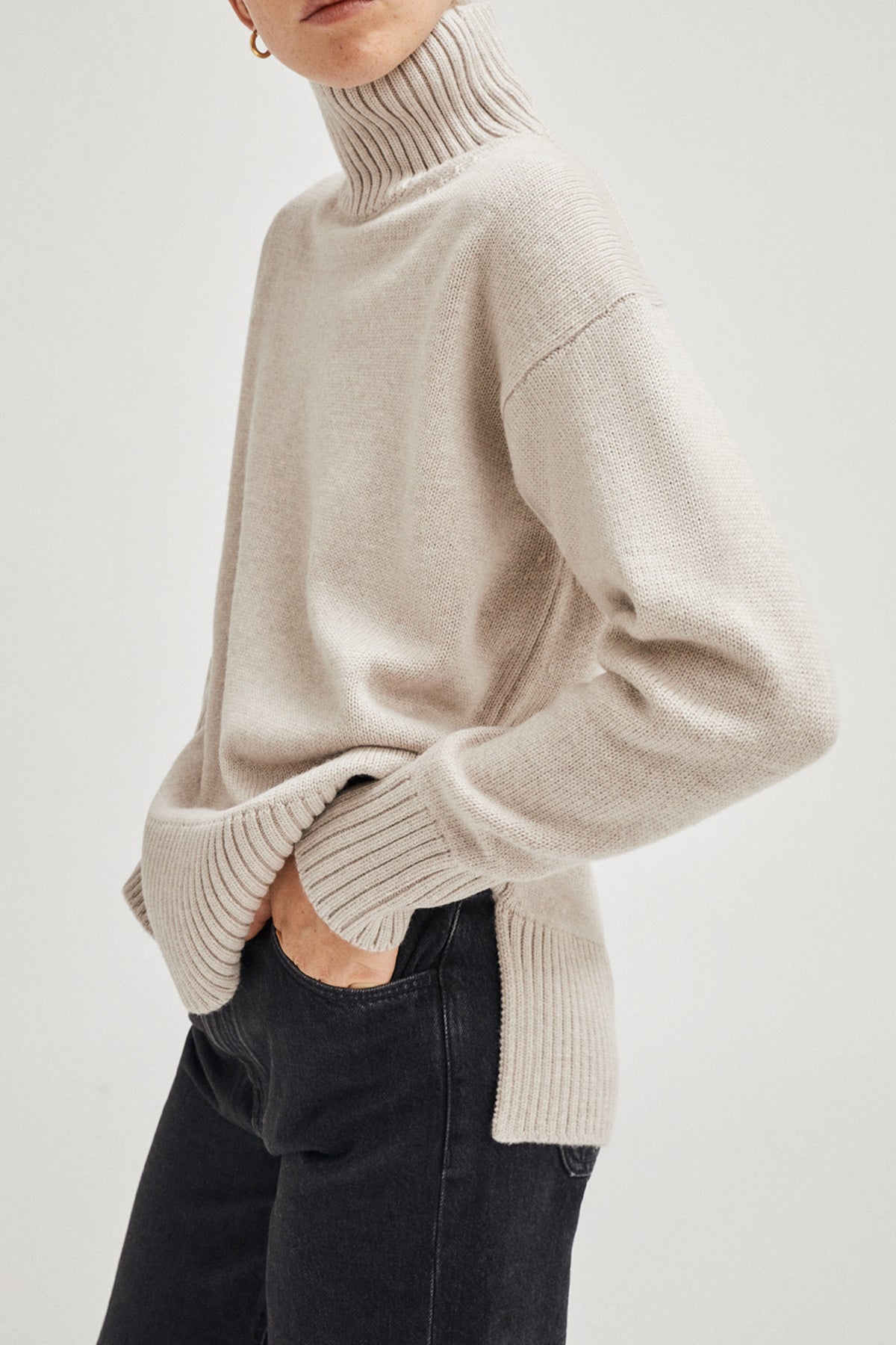 The Merino Wool Oversize High-Neck - Imperfect Version | Pearl