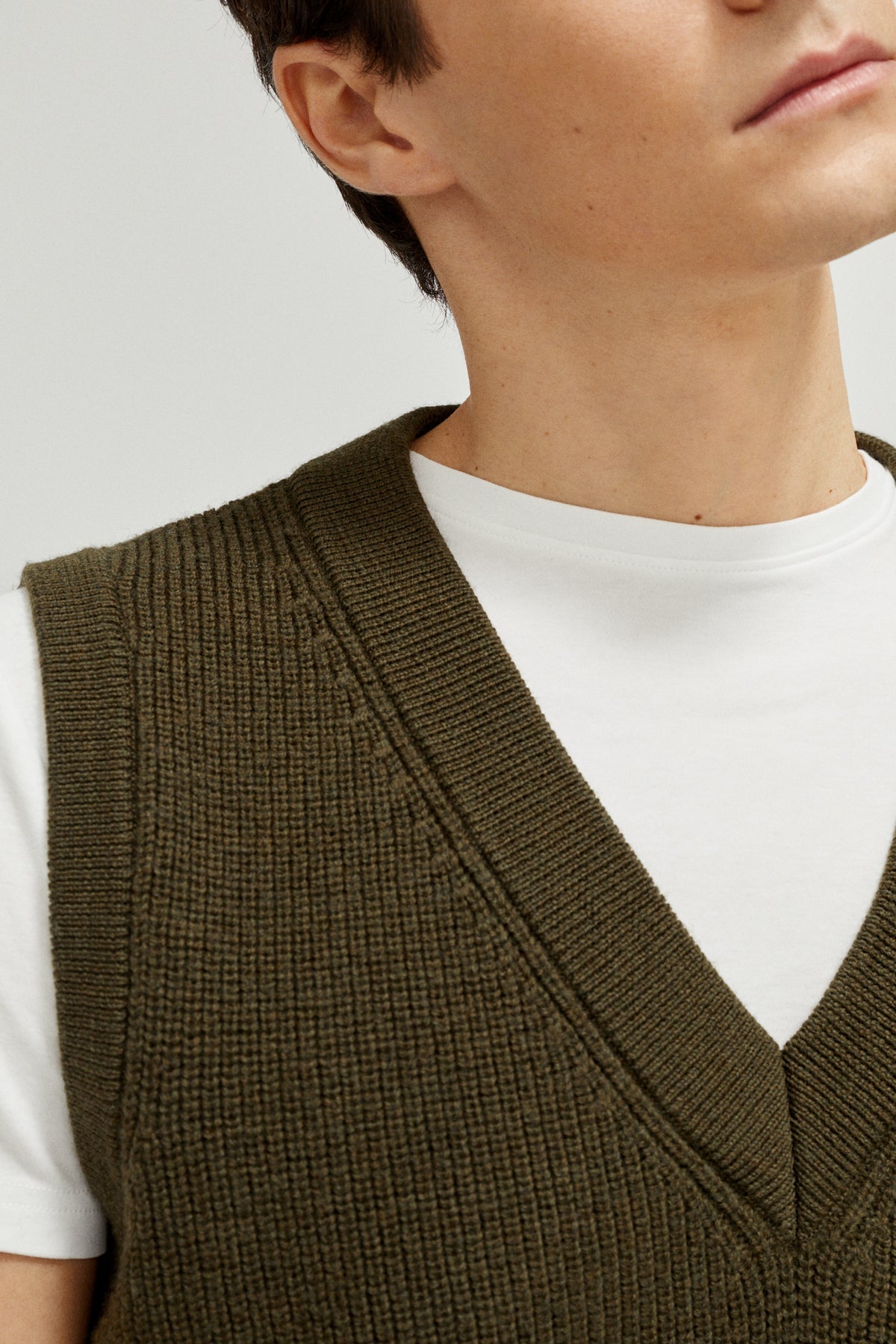 The Merino Wool Vest - Imperfect Version | Military Green