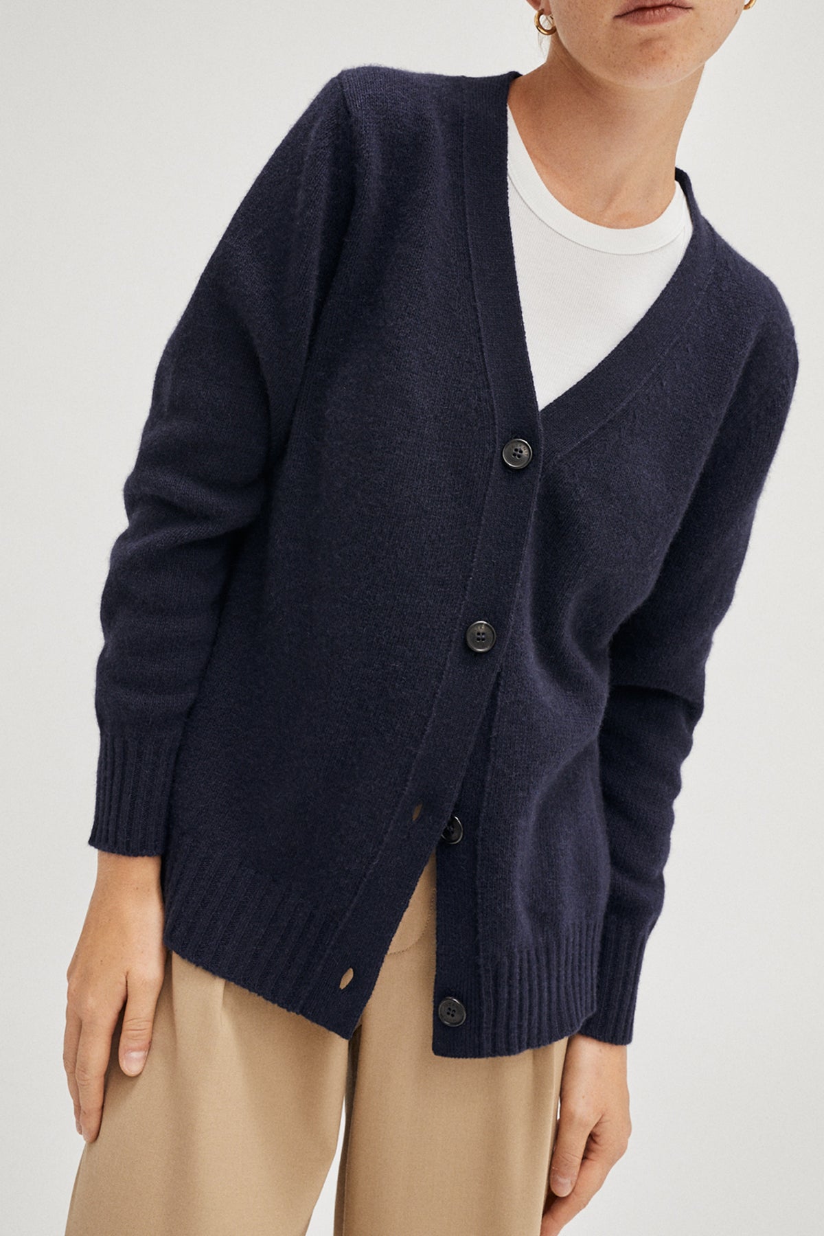 The Upcycled Cashmere Cardigan - Imperfect Version | Blue Navy